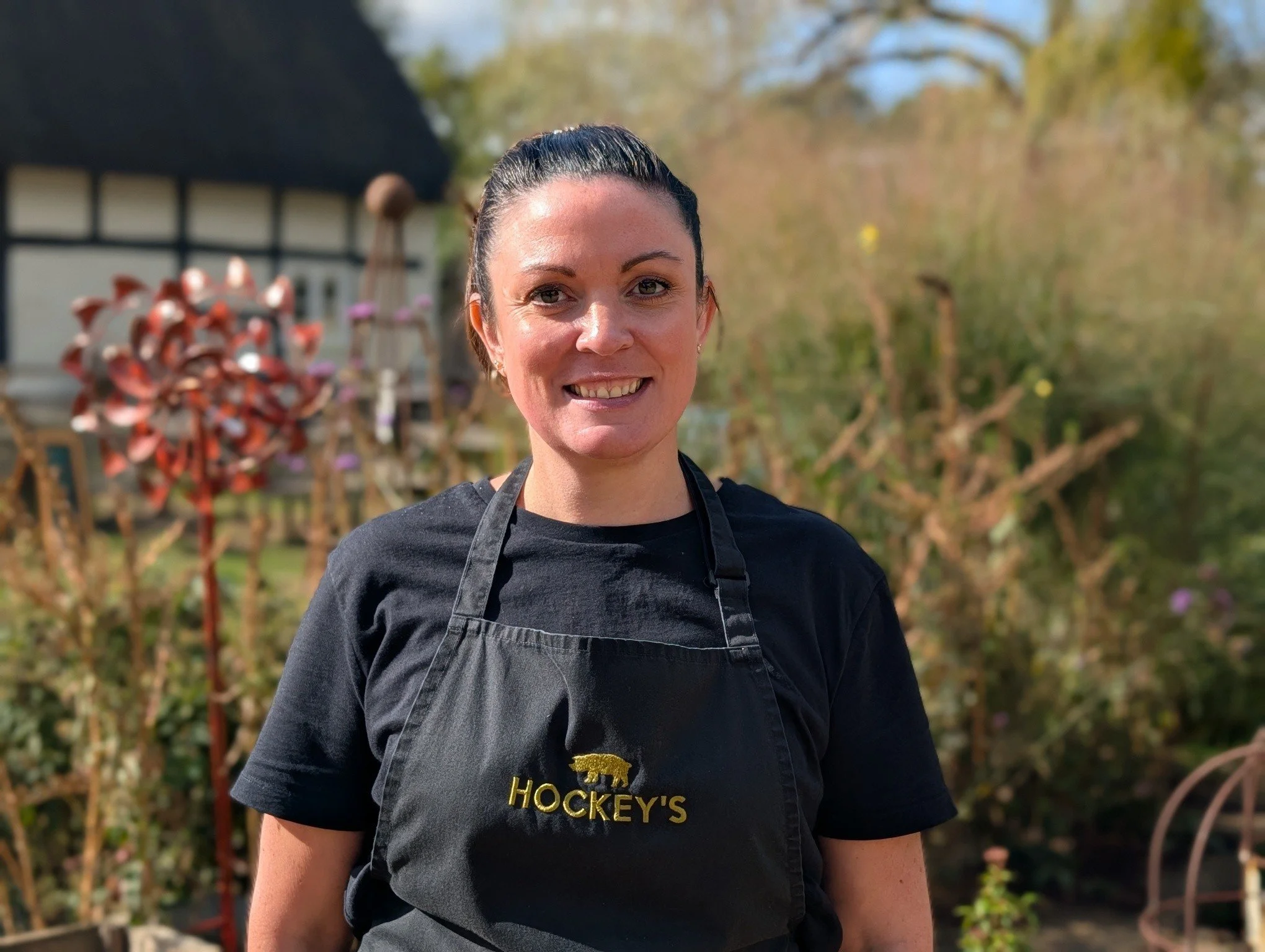 🌟 STAR SPOTLIGHT&hellip; WITH A TWIST! 🌟

This week&rsquo;s spotlight is also an introduction &mdash; say hello to Lynsey! 👋

Three weeks into life at Hockey&rsquo;s, she&rsquo;s loving getting to know our regulars, hearing our holiday visitors&rs