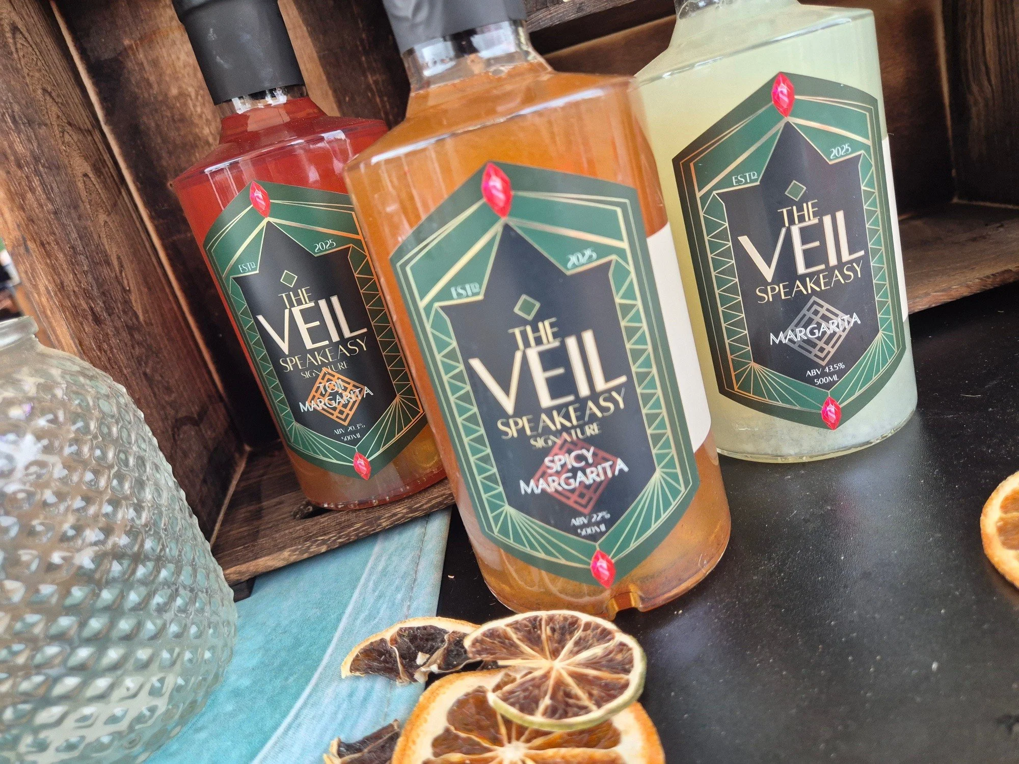 Your Sunday plans just got a little more spirited&hellip; 🍸🍂

Hello November, hello cocktail tasting!
Ryan from The Veil Speakeasy is joining us this Sunday to share his handcrafted bottled cocktails and yes, there&rsquo;ll be samples! ✨

Come and 