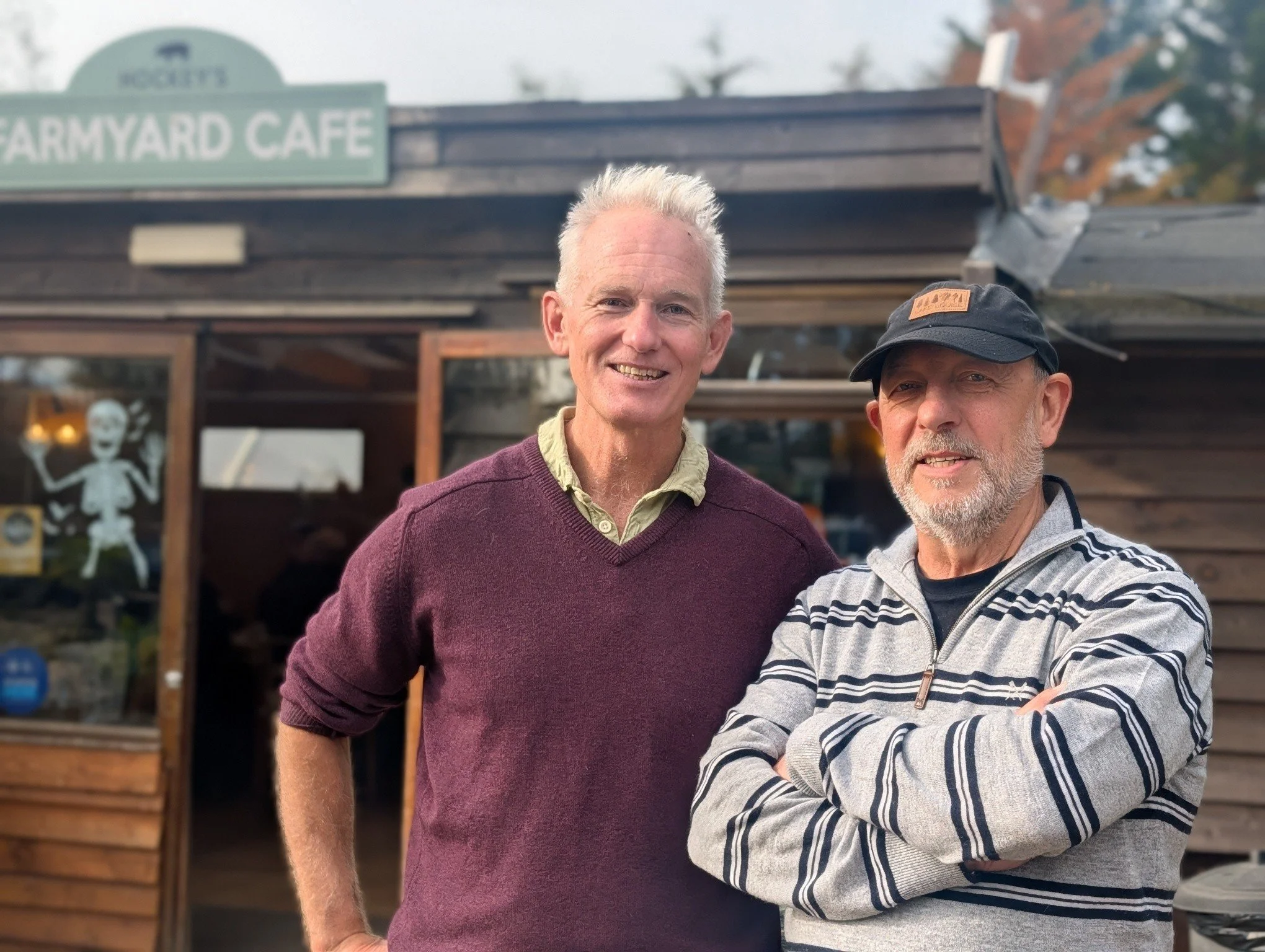 Fresh air, good company and a fantastic guest speaker, a lovely way to spend a Thursday! 🍂👣

A huge thank you to Dan Parsons from New Forest Venison for giving such a fantastic talk at today&rsquo;s monthly Walk &amp; Talk at Hockey&rsquo;s Farm Sh