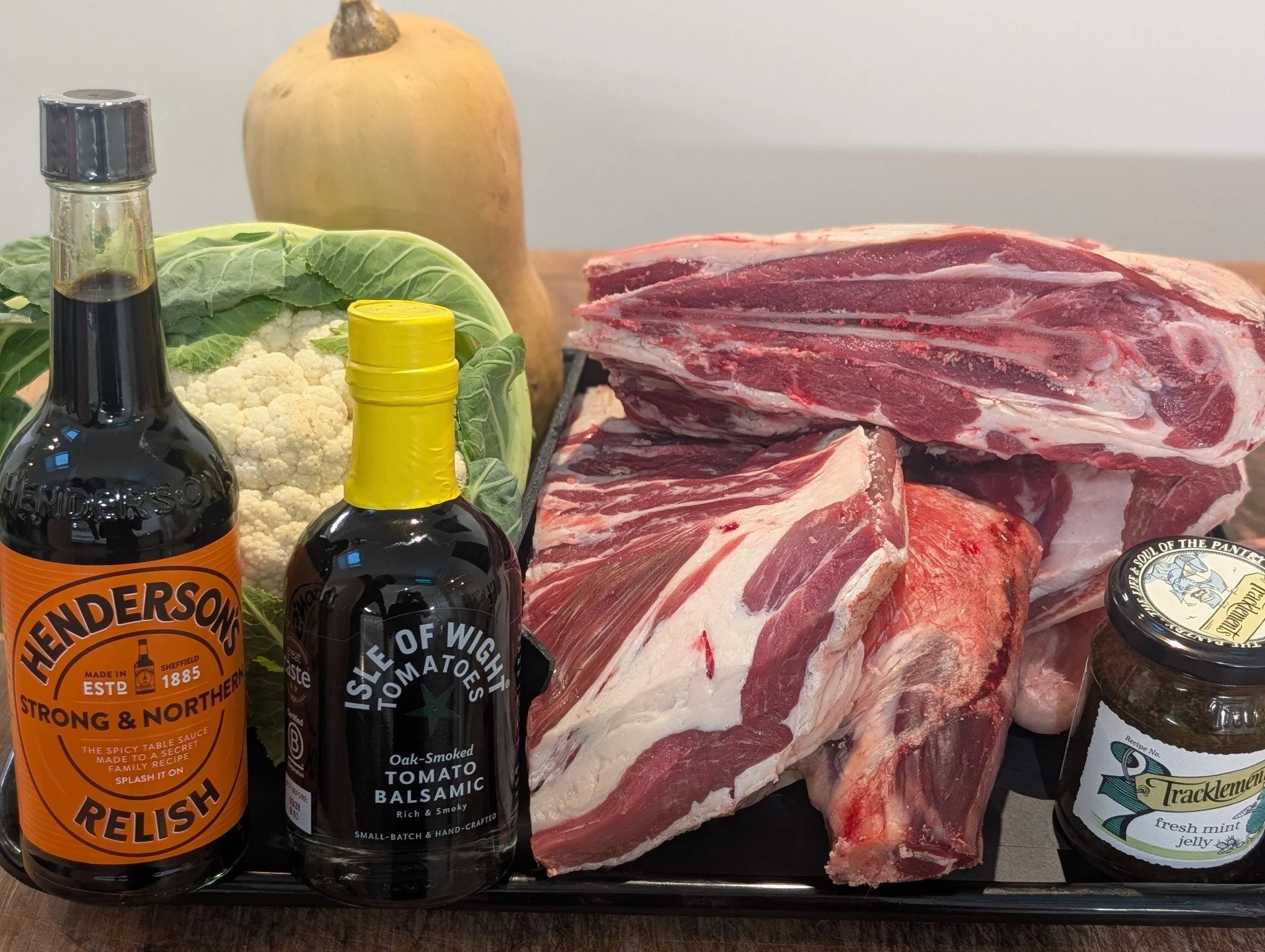 🍂 Your weekend roast, sorted!

Something a little different for this weekend&rsquo;s cooking inspiration&hellip; slow-roasted hogget shoulder with smoky tomato balsamic and mint gravy. 🤎

We&rsquo;re taking hogget from Bramshaw Manor Farm and addin