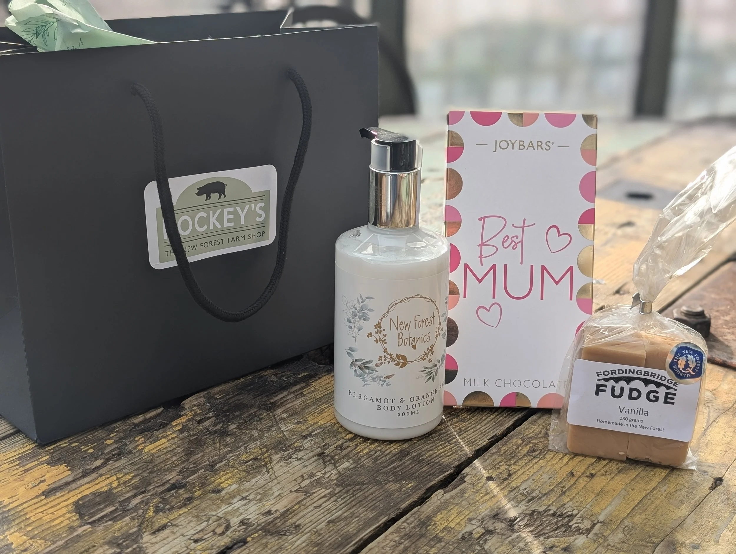 The New Forest Pamper & Treat Bag