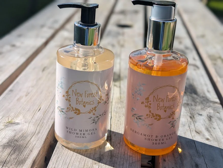New Forest Botanics Shower Gel (300ml)