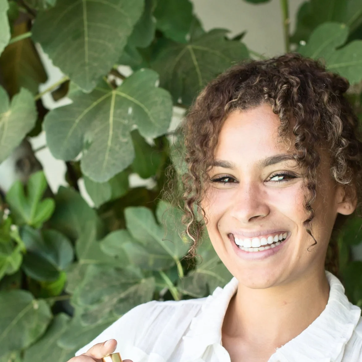 eternal_radiance_ayurveda_smile_nicole.jpg
