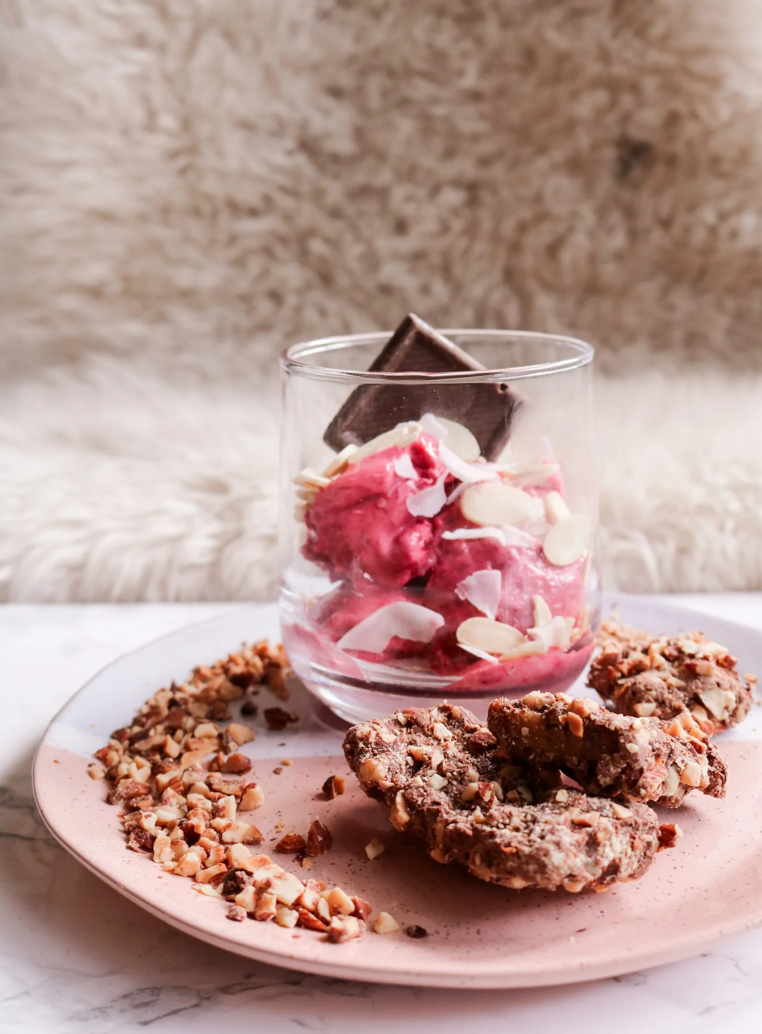 The-Hungarian-Brunette-Homemade-froyo-1-of-3.jpg