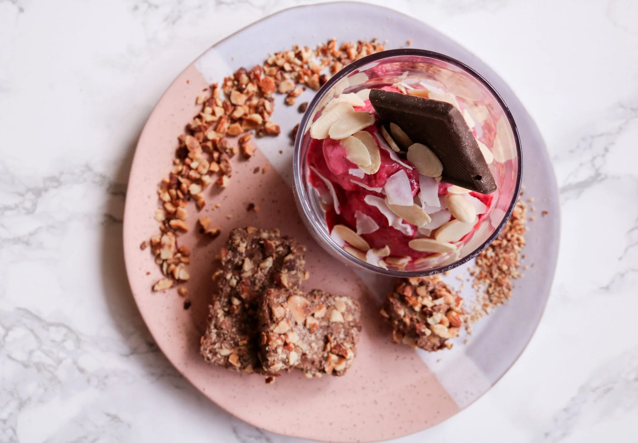 The-Hungarian-Brunette-Homemade-froyo-2-of-3.jpg