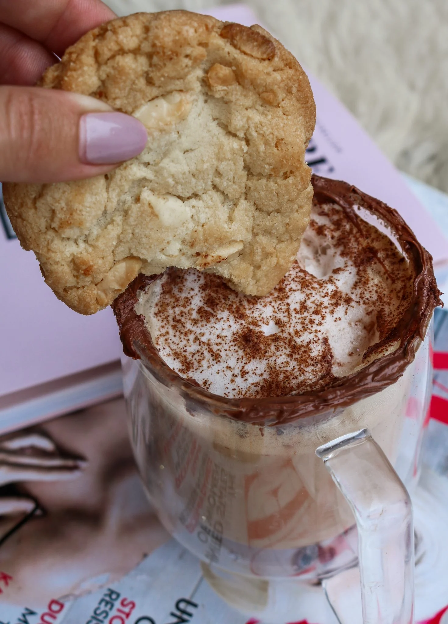 The-Hungarian-Brunette-Nutella-Latte-Recipe-5-of-5.jpg