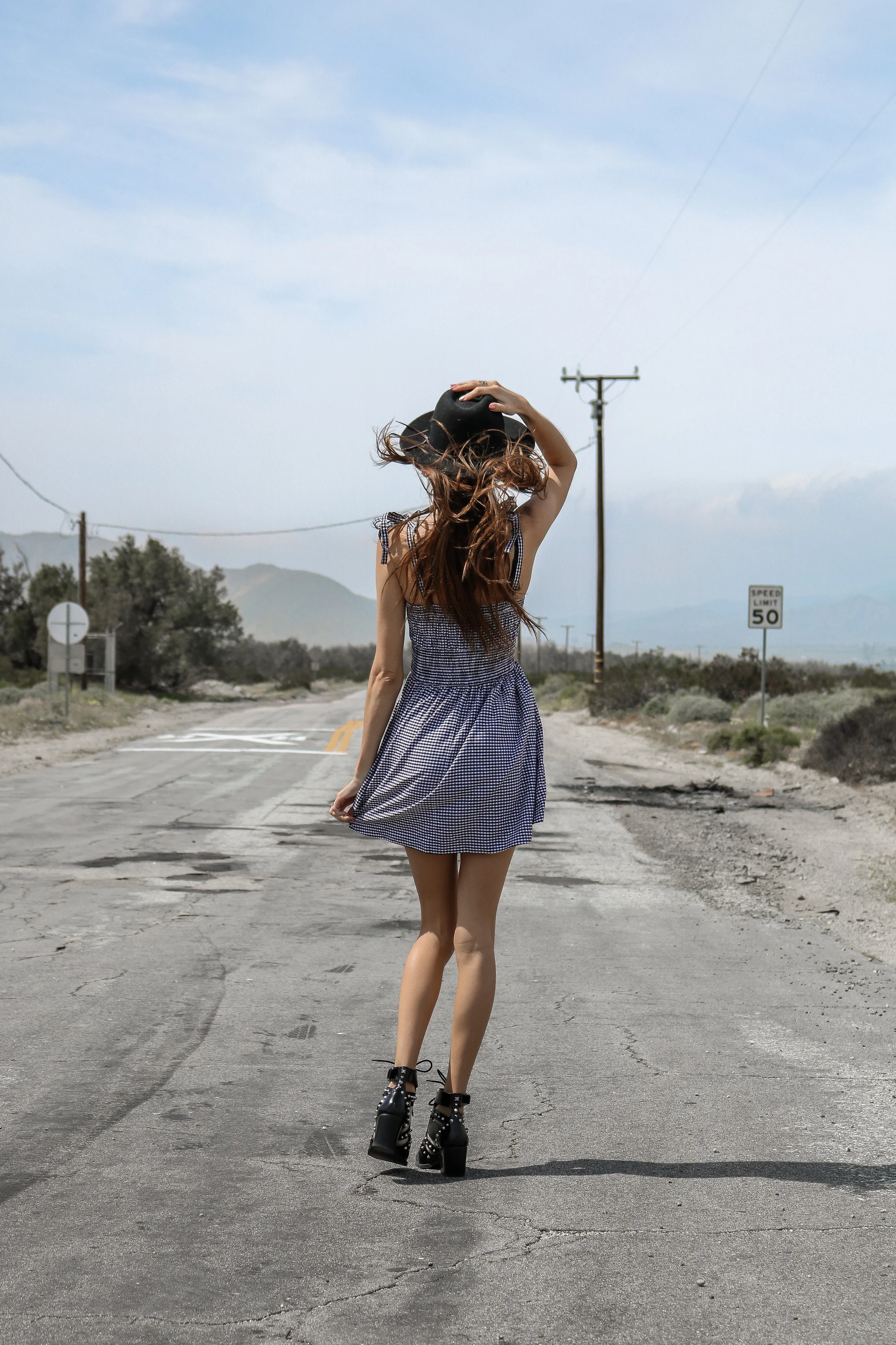 The+Hungarian+Brunette+Gingham+mini+dress+%281+of+8%29.jpg
