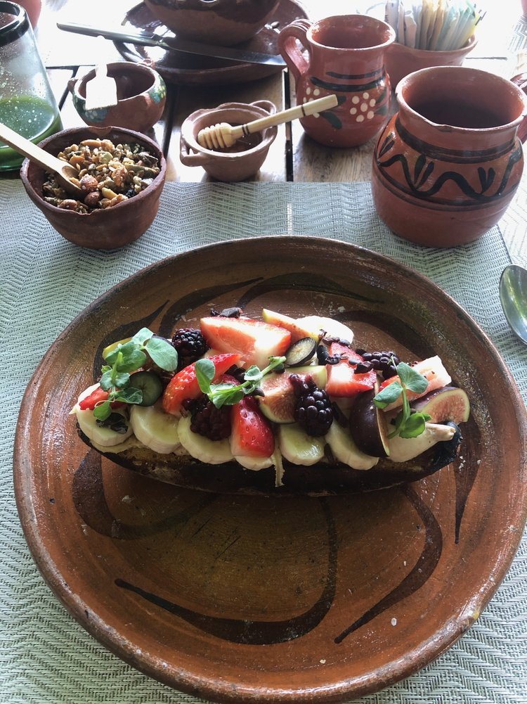 Tepoztlan yoga retreat food 