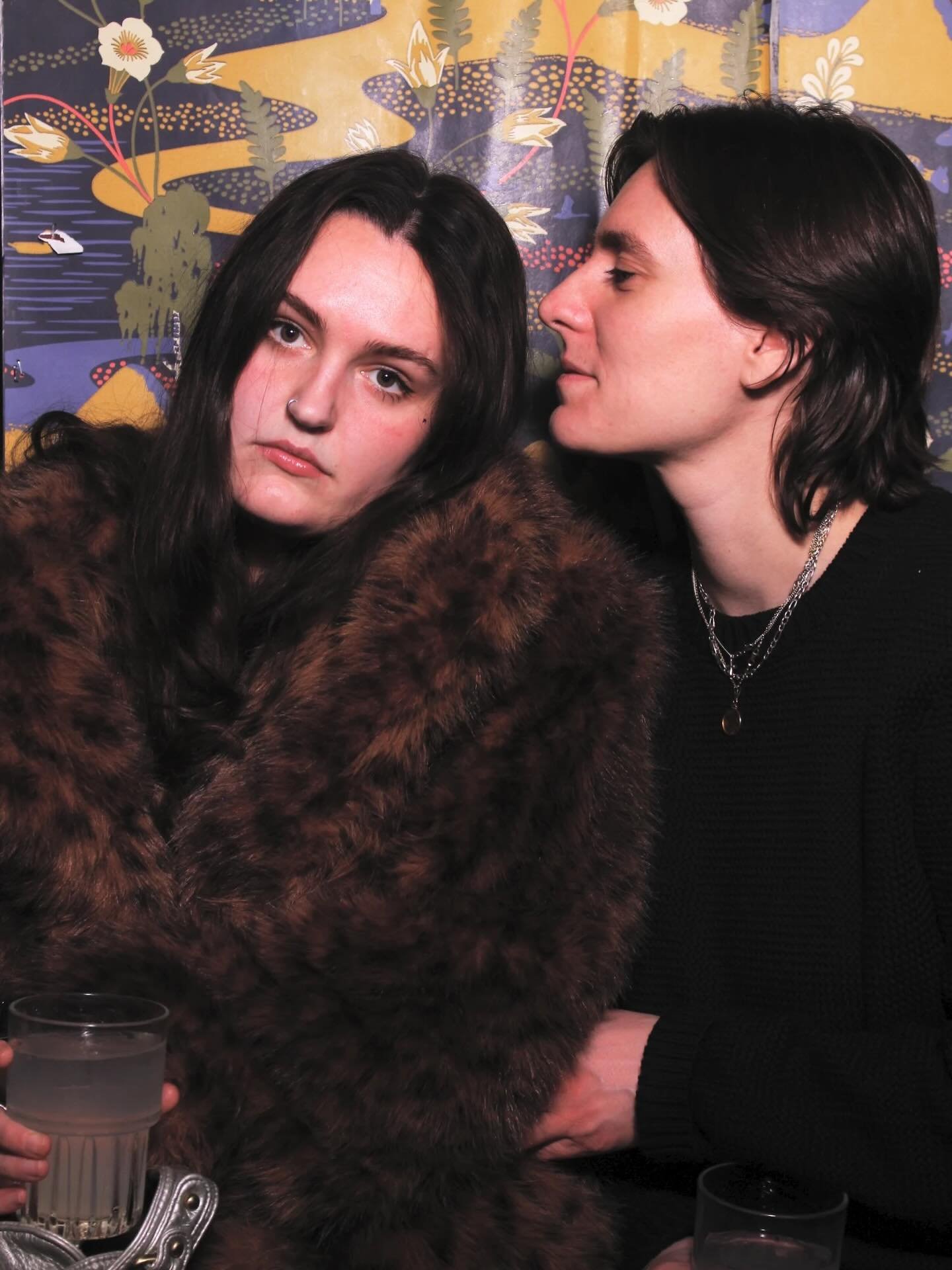 i cut annie&rsquo;s hair a few weeks ago and while i didn&rsquo;t get a single solo shot of her i promise it&rsquo;s short n sexy