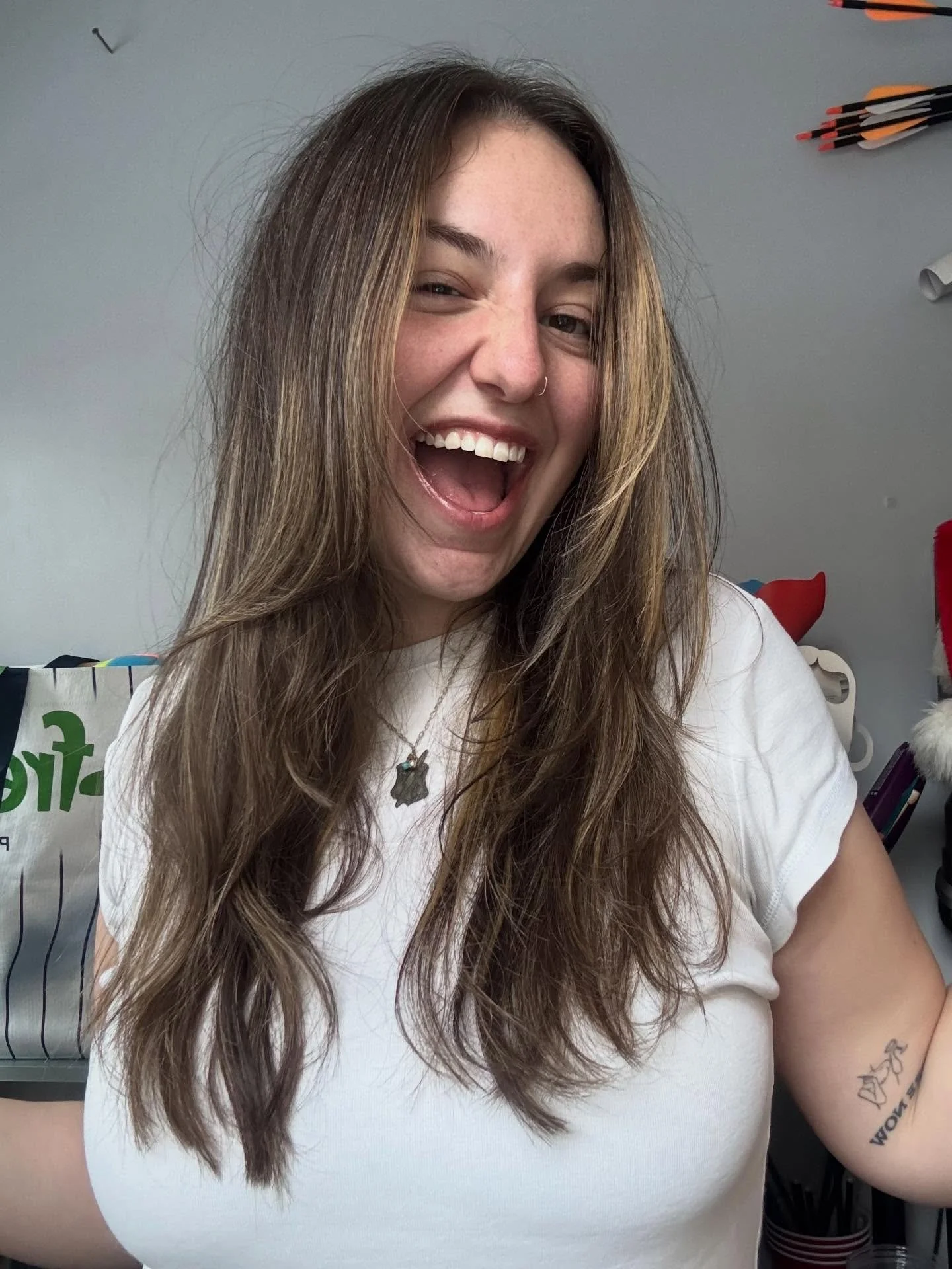 more long layers feat my beautiful friend sam
once again taught by the best, @lunaballooncloud