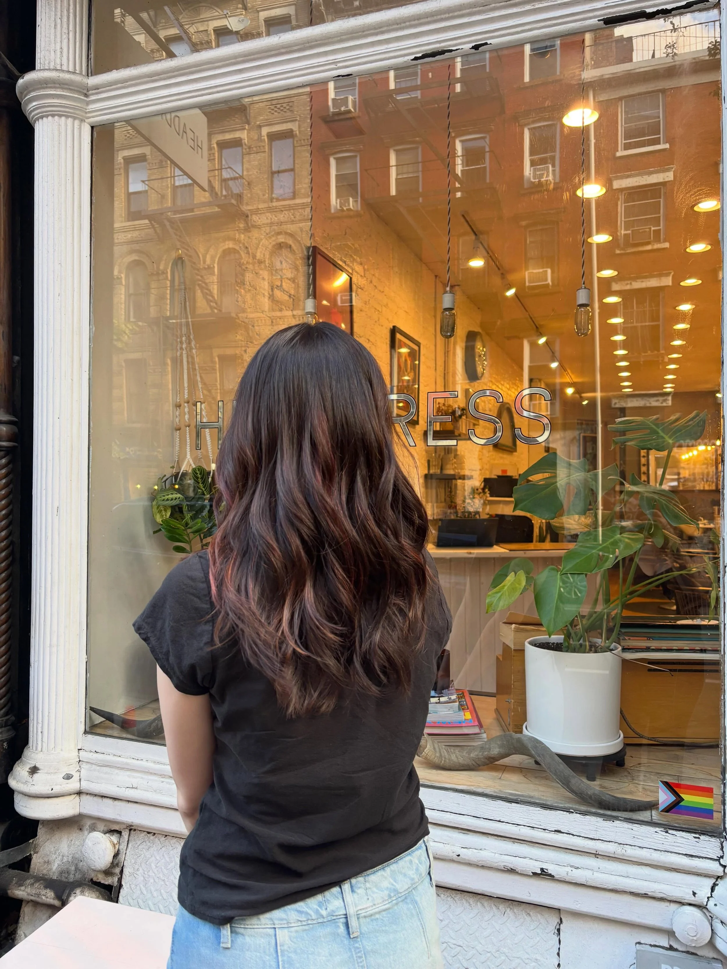 i have been very bad about posting my work!!!!! but here&rsquo;s a fun little number i did earlier this week. verrrrrrryyy subtle pink highlights for chancey :) i also cut her hair a few weeks back!!!! hairstory gel was used to achieve this blowout b