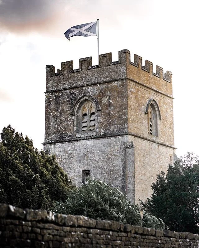 Towers of stone in Stow. The Cotswolds in Winter.
-
📷: @sonyalpha A7III
🔘: @sonyalpha 85mm f/1.8
⚙️: ISO 125 || f/4.0 || 1/320
🤳🏻: @jlungmus
-
#travelbug #pnw_shooters #england #seattle #washington #cotswolds #uk #sonyalpha #visualambassadors #ag