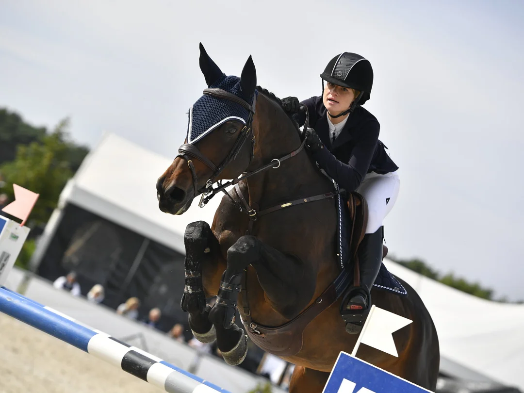 Jenn Gates and Dolinn at Bonheiden CSI 3*, Belgium. Photo by Pegasus Photo Creations.