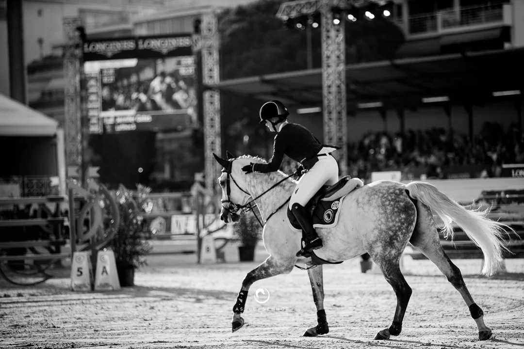 Jennifer Gates and Luftikus S. Photo by Ashley Neuhof Photography.