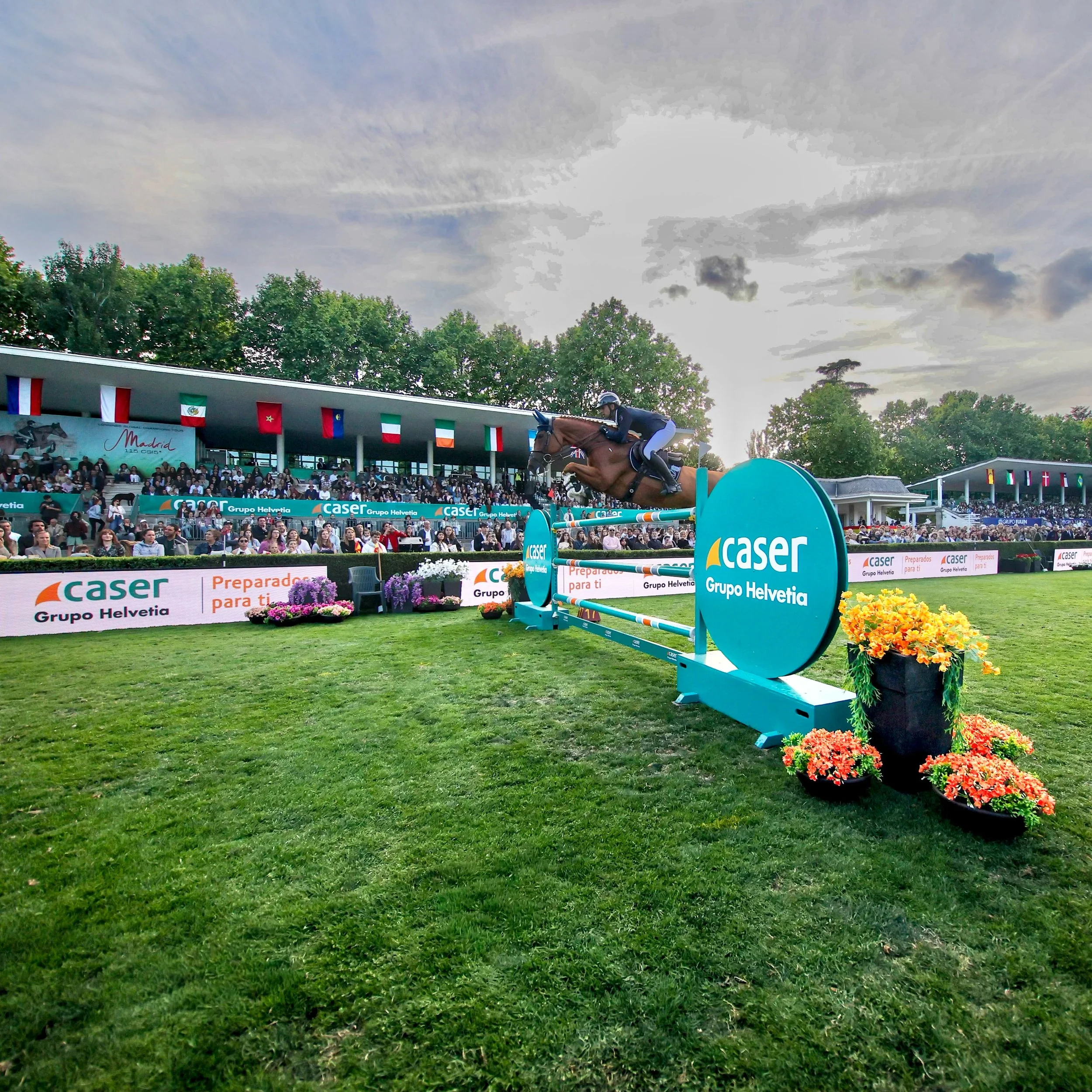 We loved watching Nayel Nassar shine in Madrid 🇪🇸 this weekend!

Orphea 🌸 jumped beautifully to finish 6th in the CSI5* 1.50m, and ESI Ali 🚀 put in another impressive effort, finishing 7th in the CSI5* 1.60m LGCT Grand Prix of Madrid with just a 