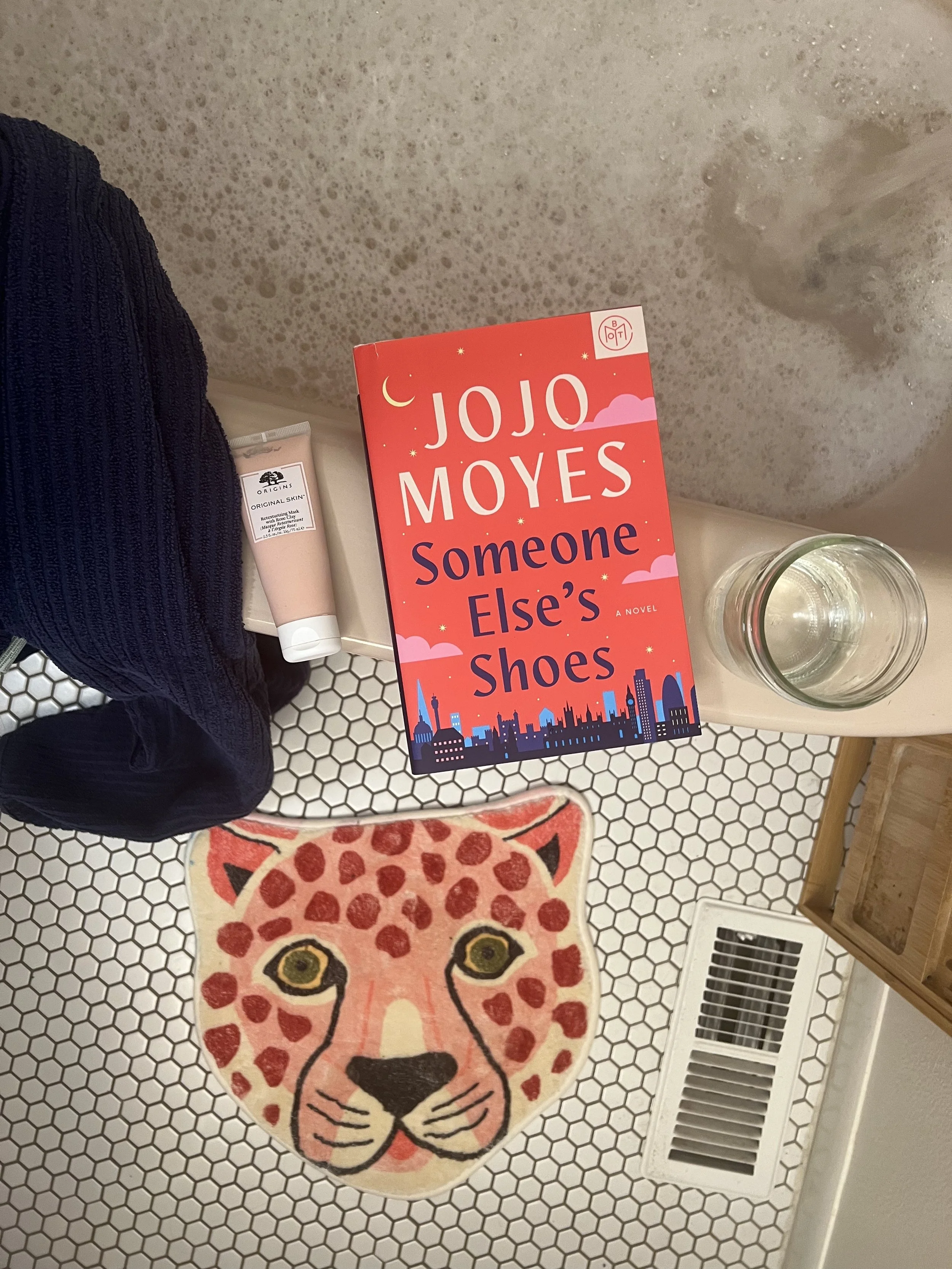 Book Review :: Someone Else's Shoes by Jojo Moyes
