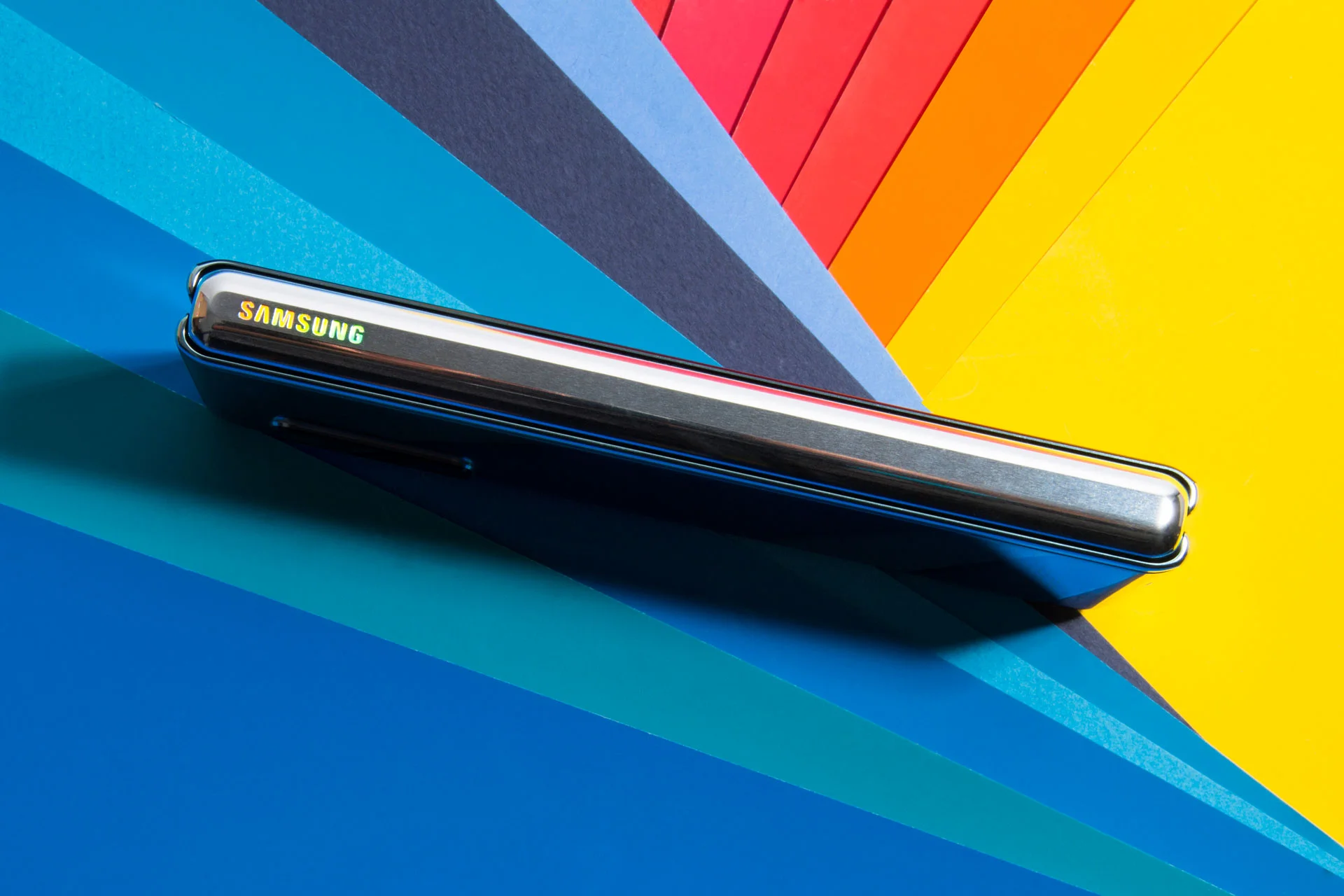 How Samsung’s Galaxy Fold shifts the smartphone paradigm
