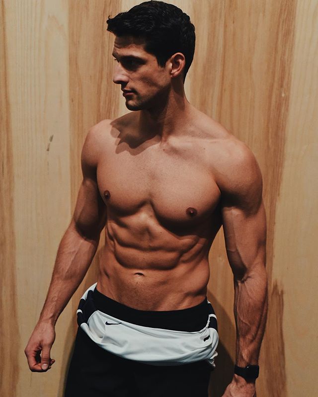 &lsquo;Body by Robert&rsquo; available @aktiv.health website. Link in my bio! 
Any fitness or nutrition questions? Shoot us an email through &lsquo;Contact Us&rsquo; and we&rsquo;ll address it in our blog! #A|H #AktivHealth