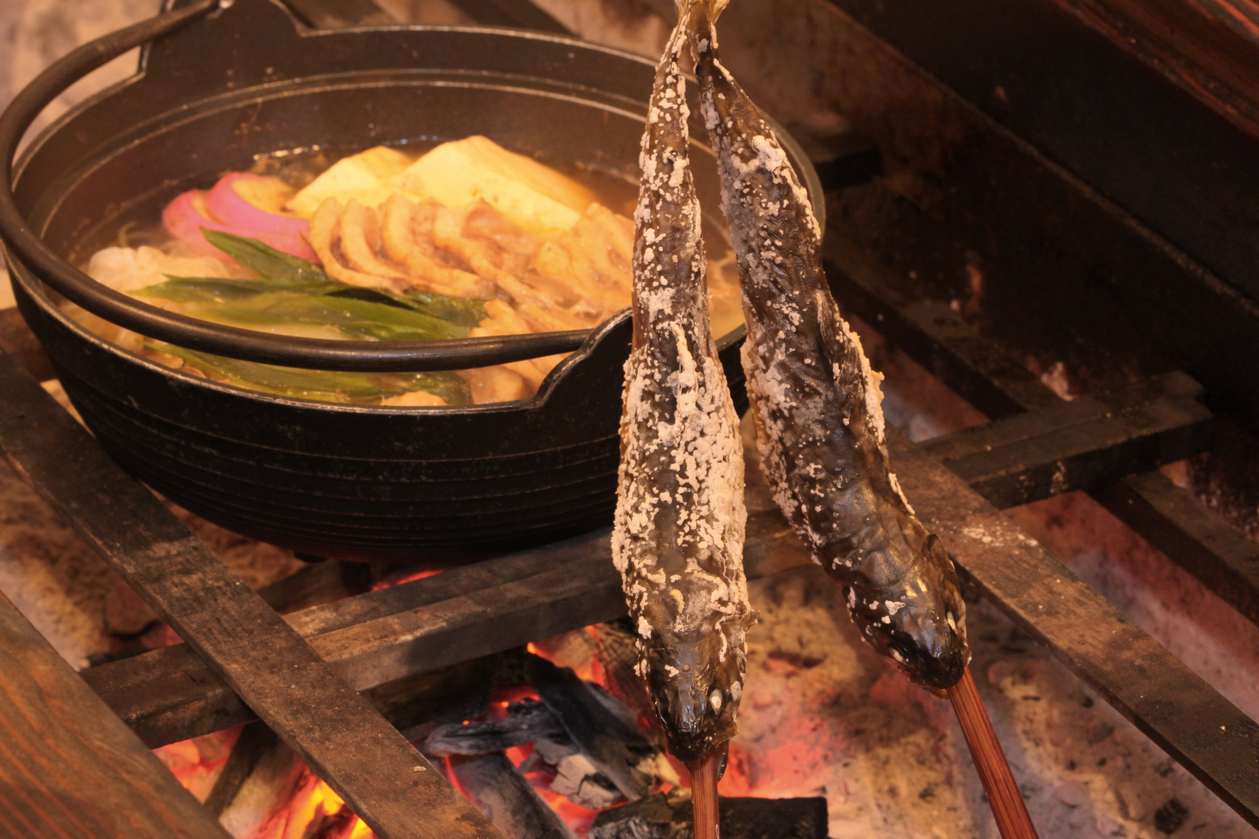 Mitsuru Okunada - 鴨鍋、岩魚塩焼き.jpg