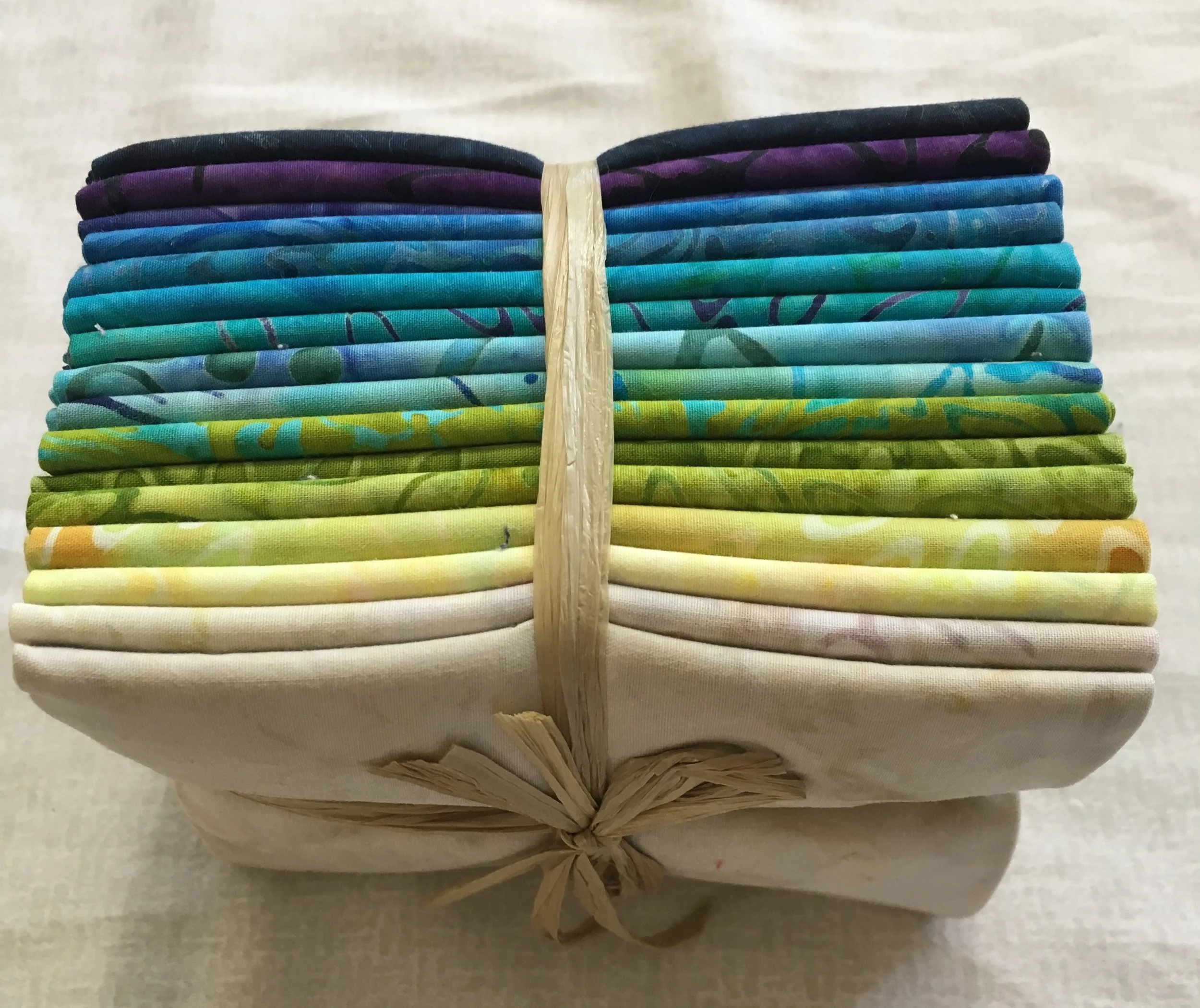 Malam III Pistachio Fat Quarters 15