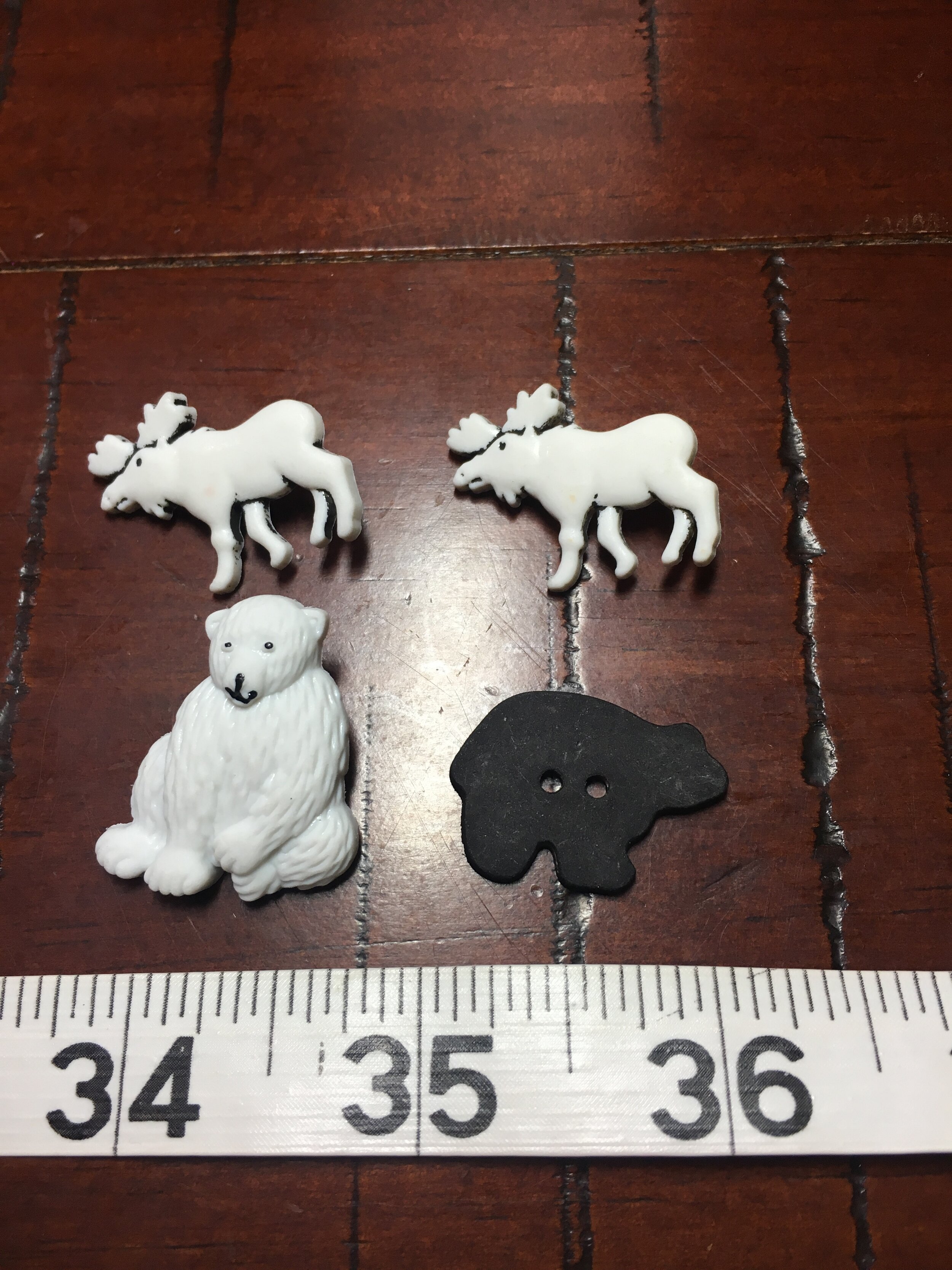 Moose &amp; Bear Buttons-4