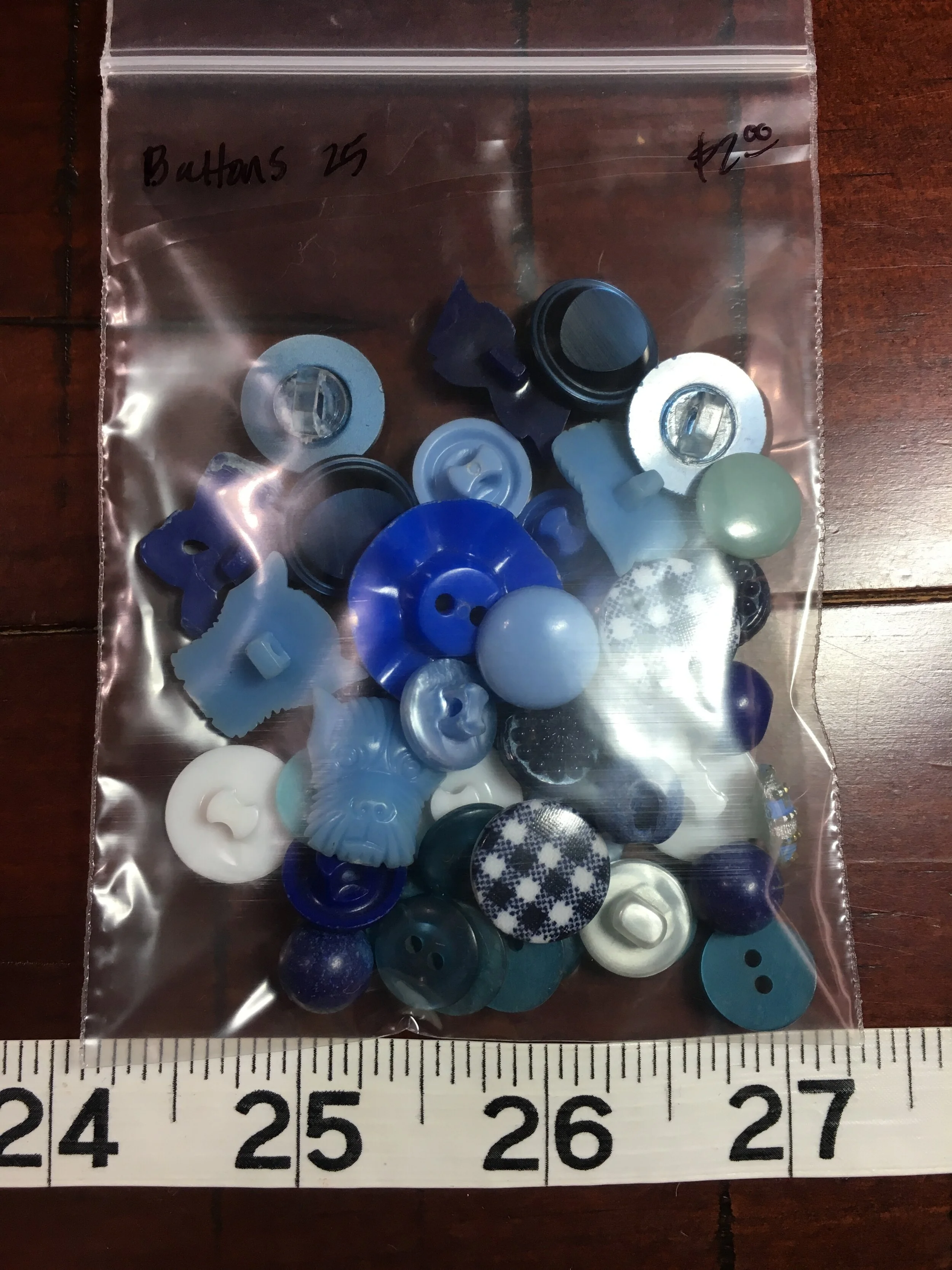 Buttons 25.jpg