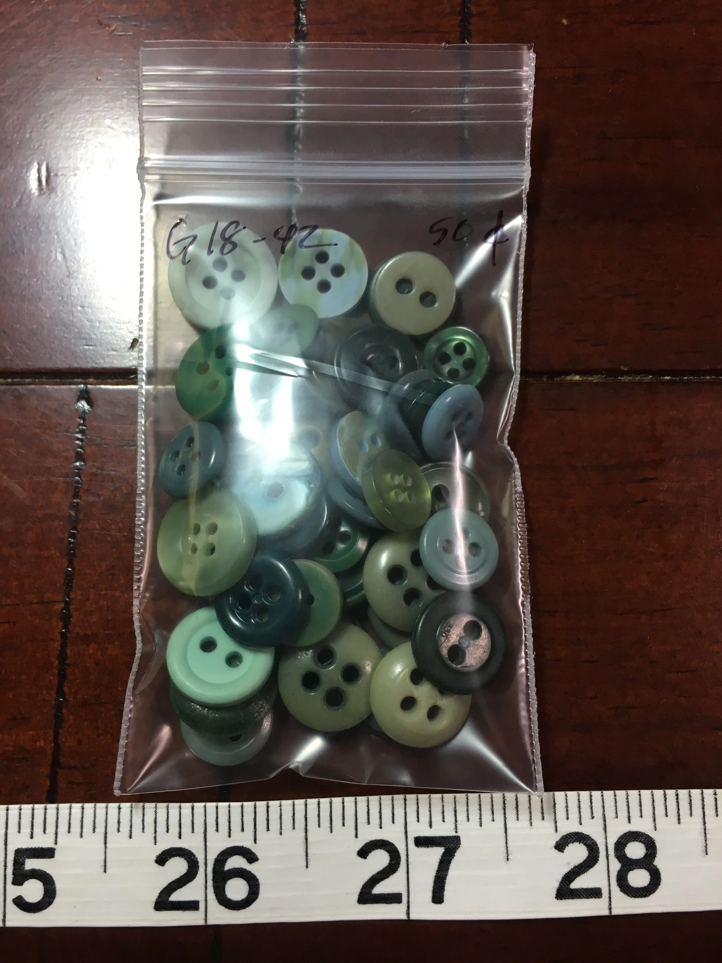 Buttons G20-42