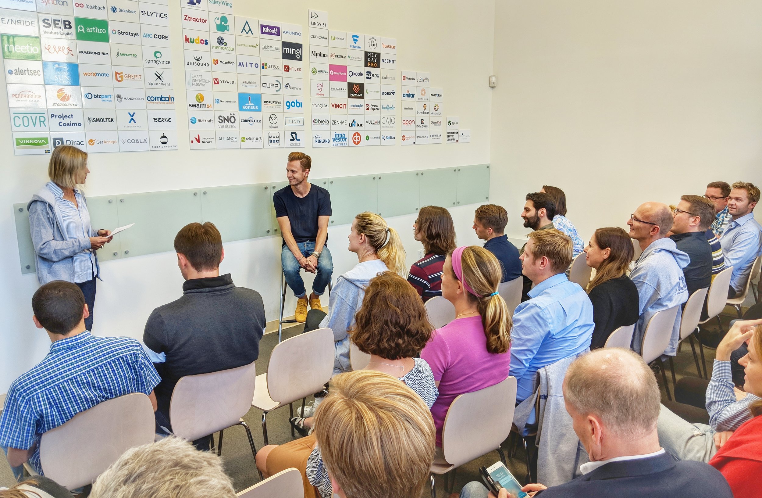 Experiencing TINC - with Capeesh, Leader Island and Technebies