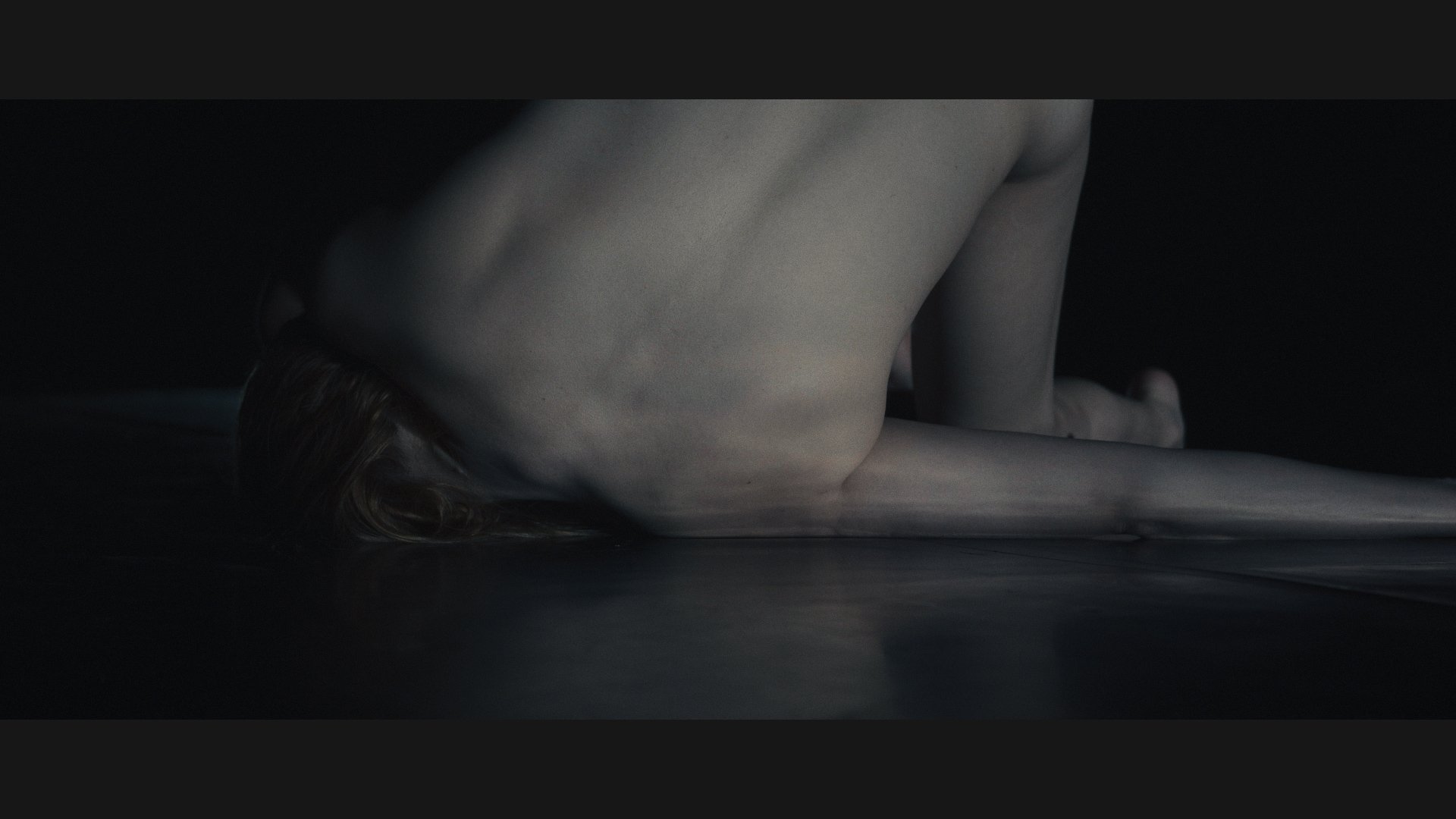 RUSHES HUGUES.00_05_54_15.Still004.jpg