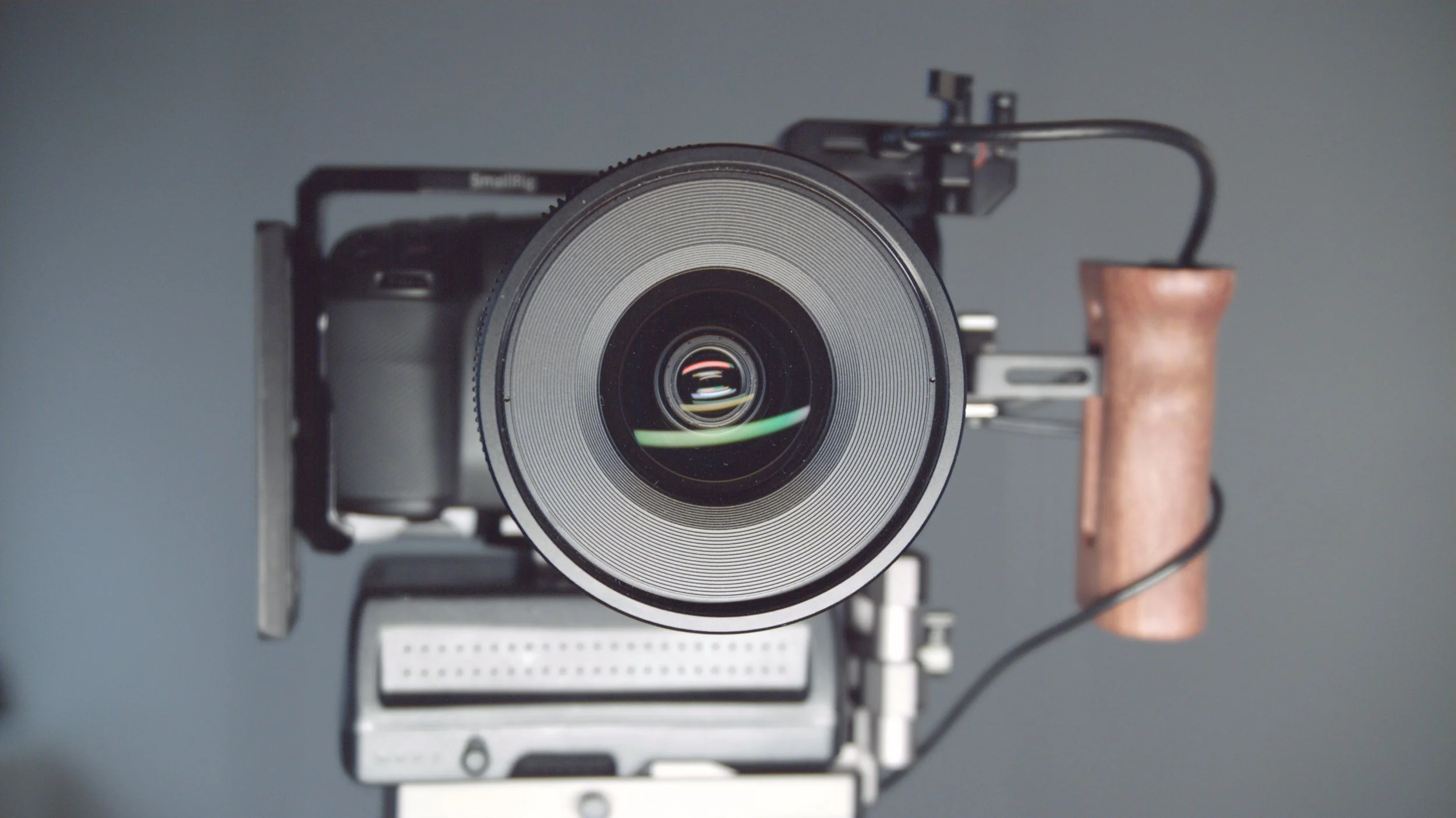 test red vs canon.00_00_17_15.Still004.jpg