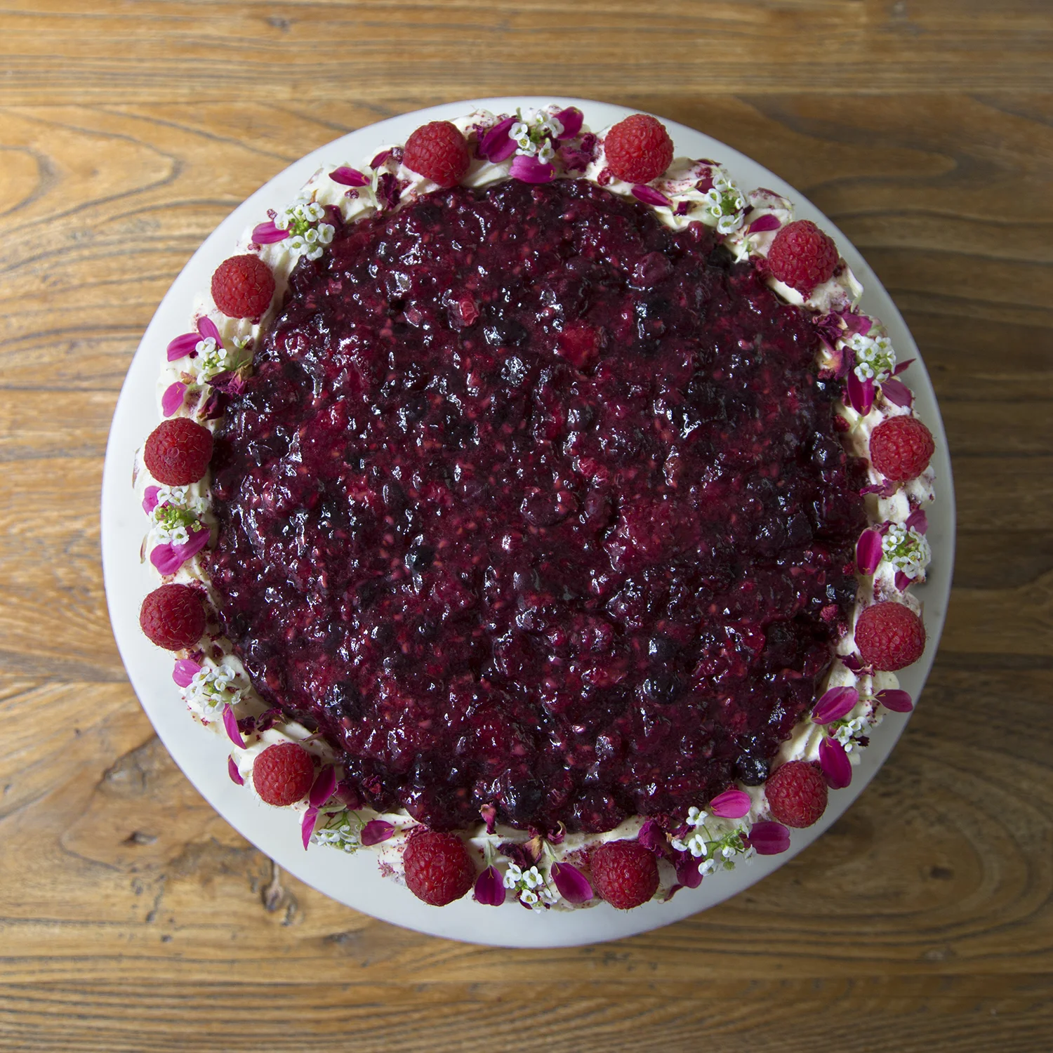 Raspberry cheese cake above.jpg