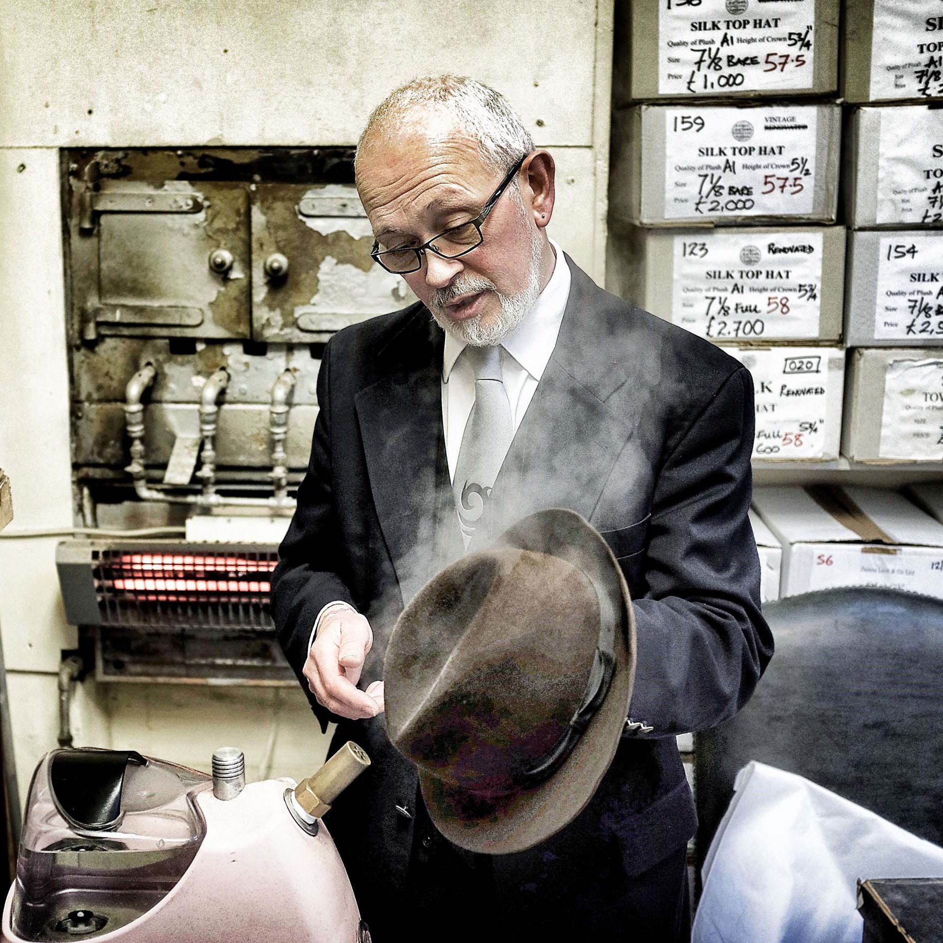 LOCK & CO HATTERS - STEAMING A HAT.jpg