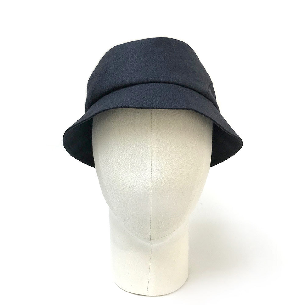   ‘Corin’ bucket hat in navy linen  