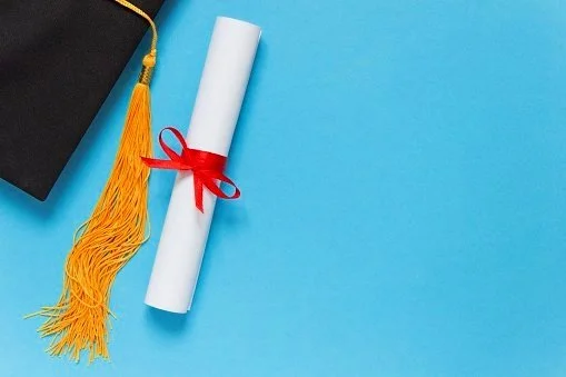 A New Year&nbsp;! Urgent&nbsp;! Be Quick, Get Your Degrees&nbsp;!