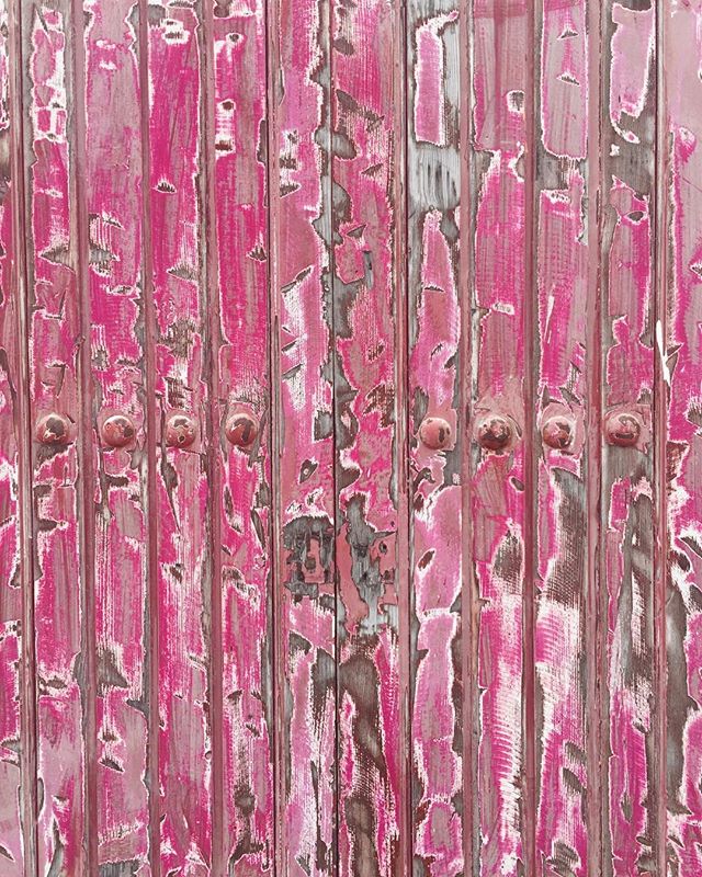 Shades of Blush. Study of Pink.

A weathered window shutter. Tarifa, Spain, 2017.
&bull;
&bull;
&bull;
&bull;
&bull;
&bull;
&bull;
#design #interiordesign #setdesign #architecture #colourscheme #pink #materiallibrary #materialboard #texture #paint