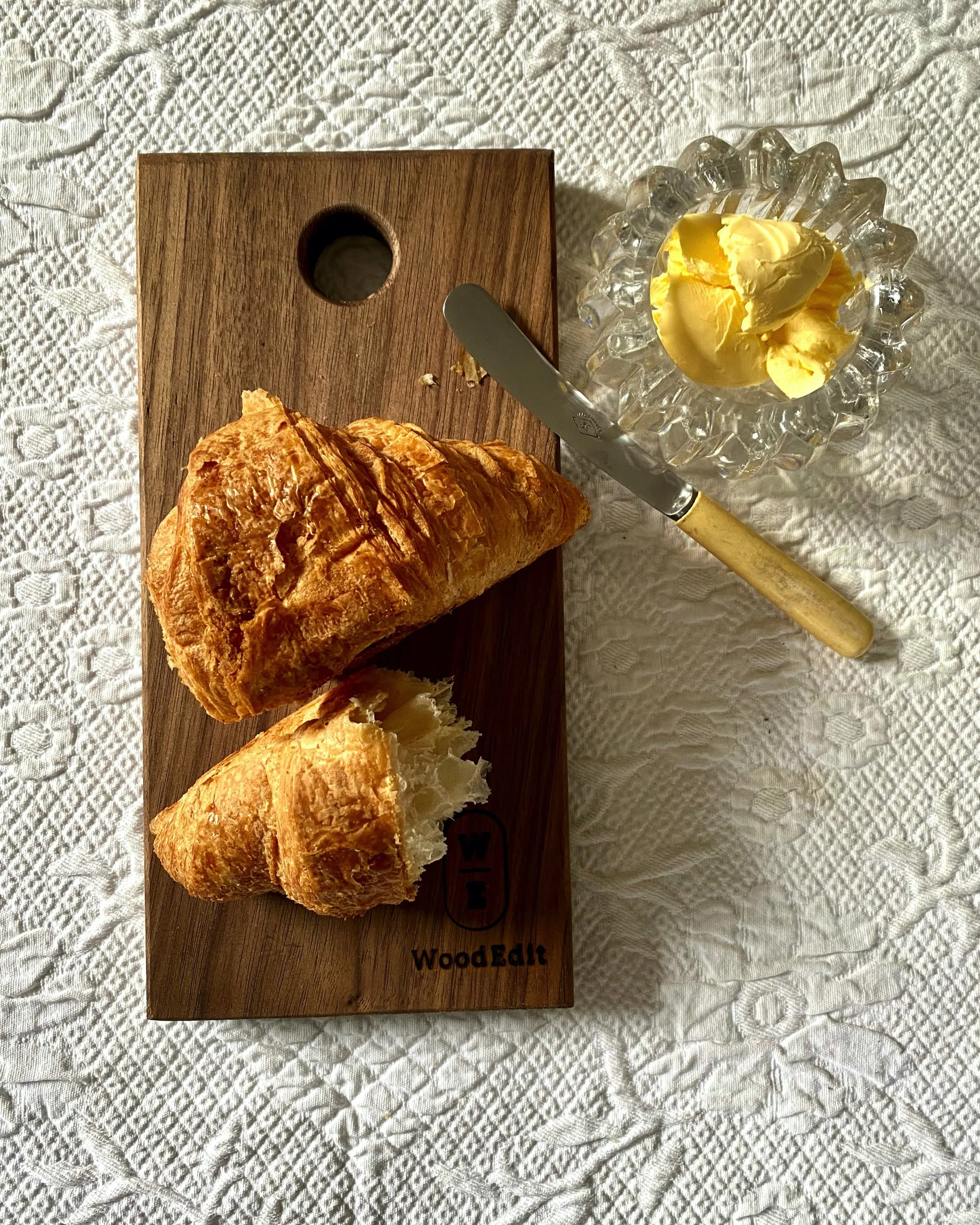 CROISSANT BOARD