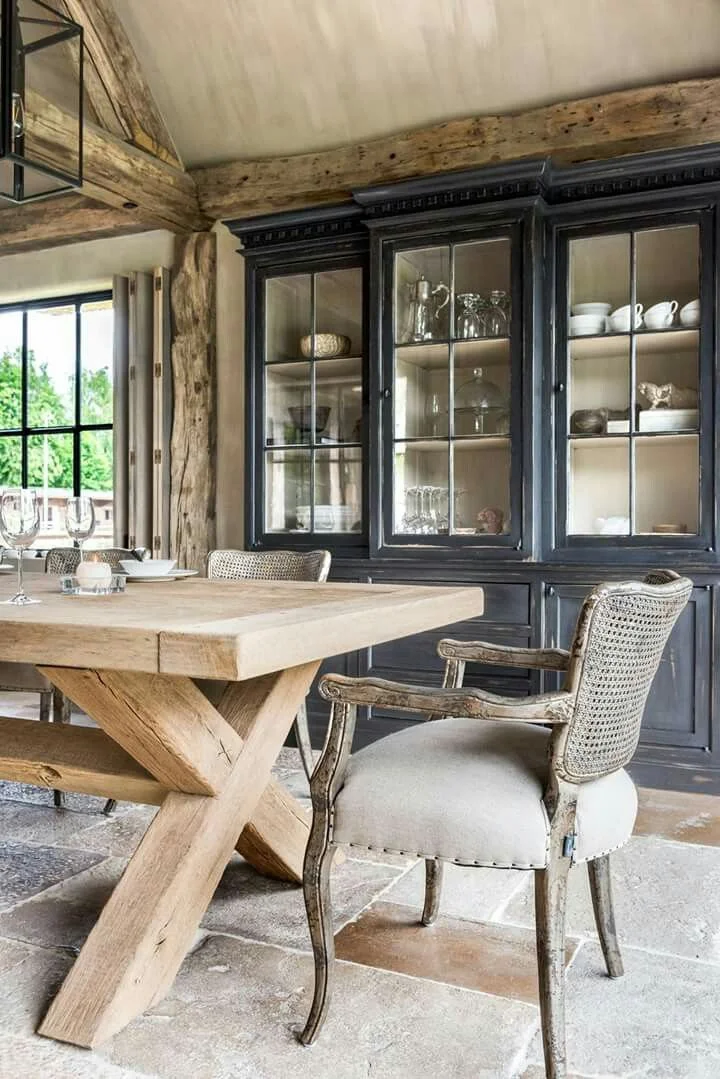 Farmhouse style