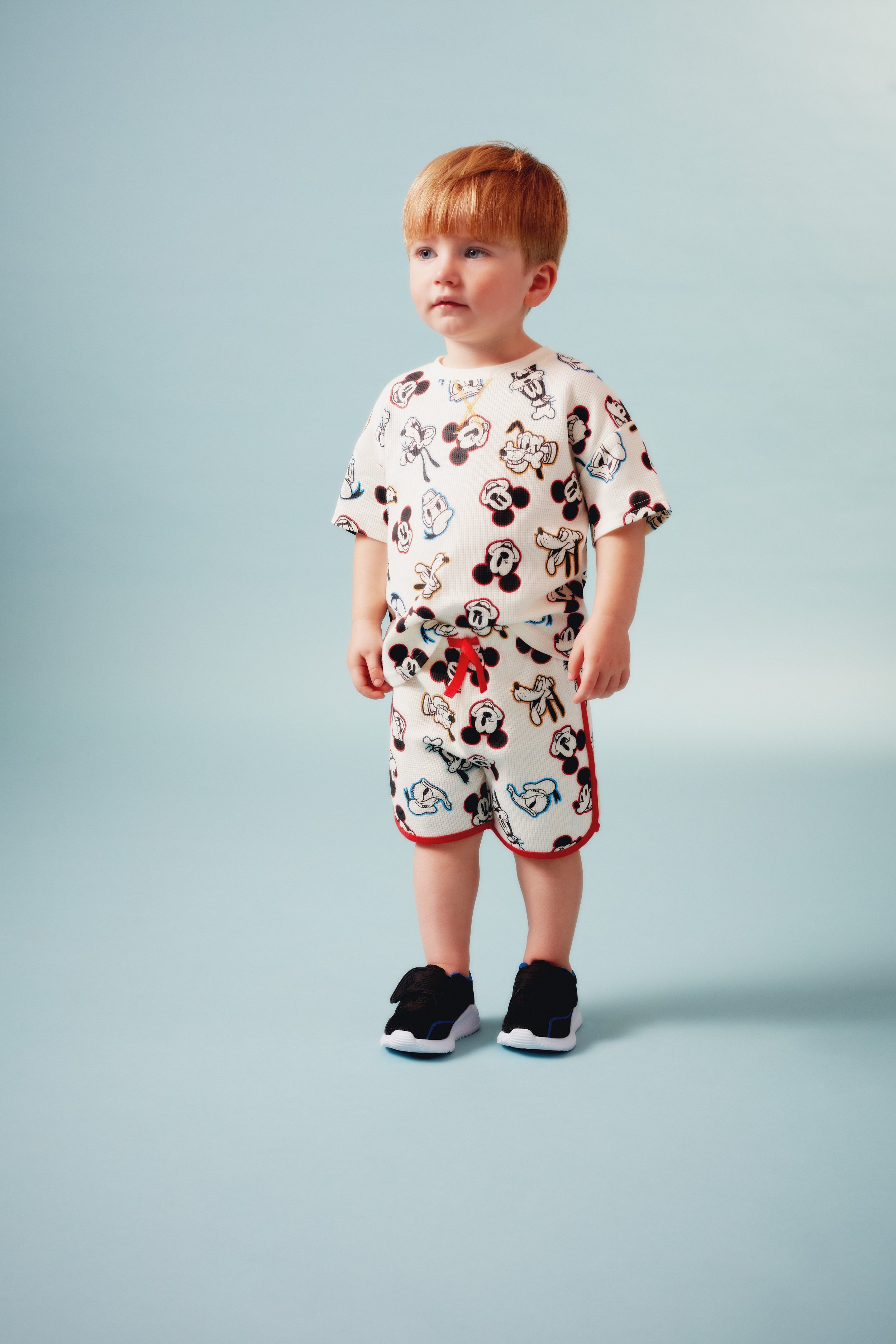 primark-primark_kids_mickey_mouse_waffle_top_and_shorts_set_10_13_16-ref1467138.jpg