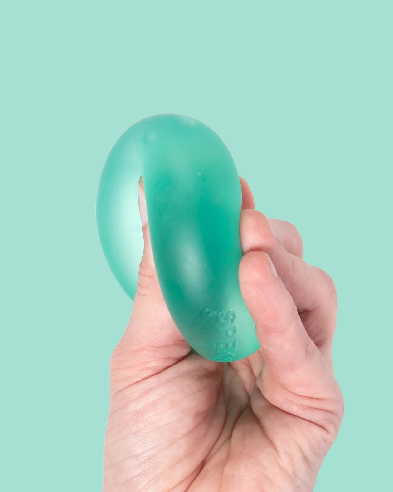 GumpSeaGlass_Squeeze2_1920x2400_1aa0f8ae-4ffe-449d-8177-037897d3652c.webp