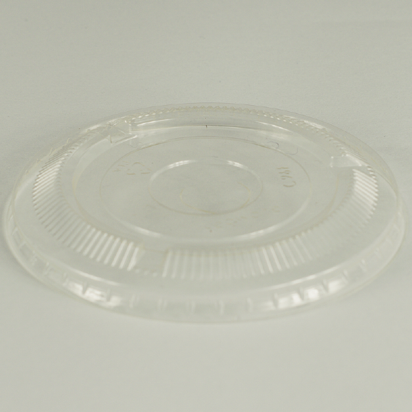 Tapa plana transparente de PLA 96mm sin ranura para sorbito, encaja en vaso estándar.