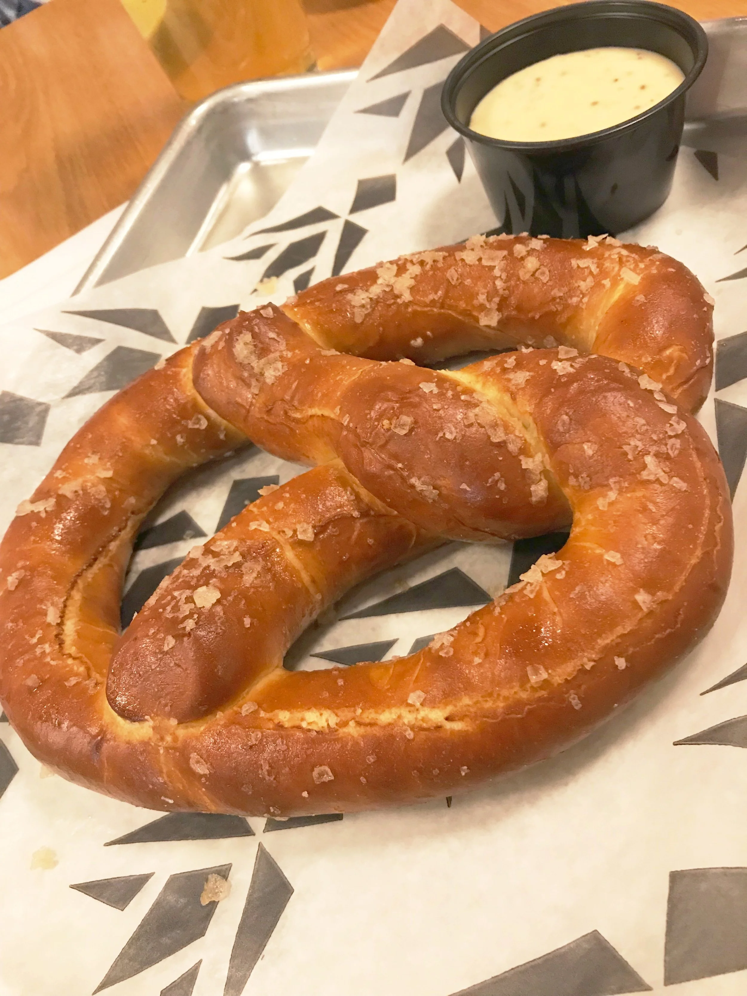 Brim Pretzel