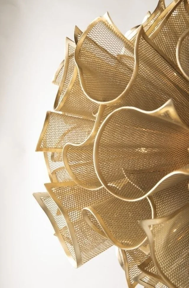 #TextureTuesday Where metal meets movement&mdash;golden mesh folding like fabric. Texture taking center stage.

#interior #interiordesign #design #interiorstyle #decorating #dailydecordose #decorinspiration #interiordetails #designelements