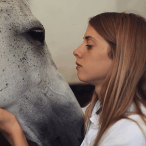 lise lang-willar hermès-Alexandra Paillot 4.gif