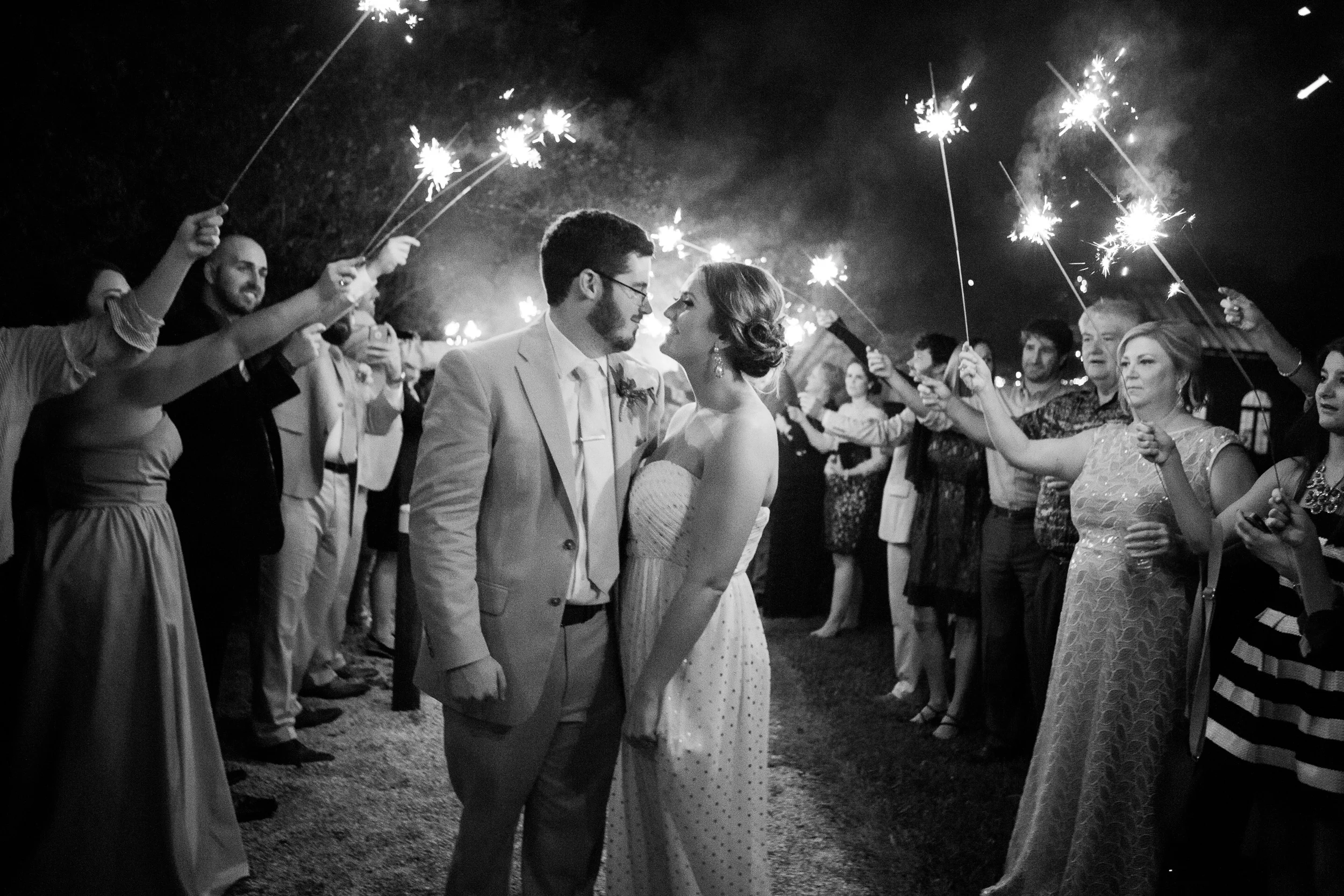 Laura&Andrew_ForWeb-44.jpg