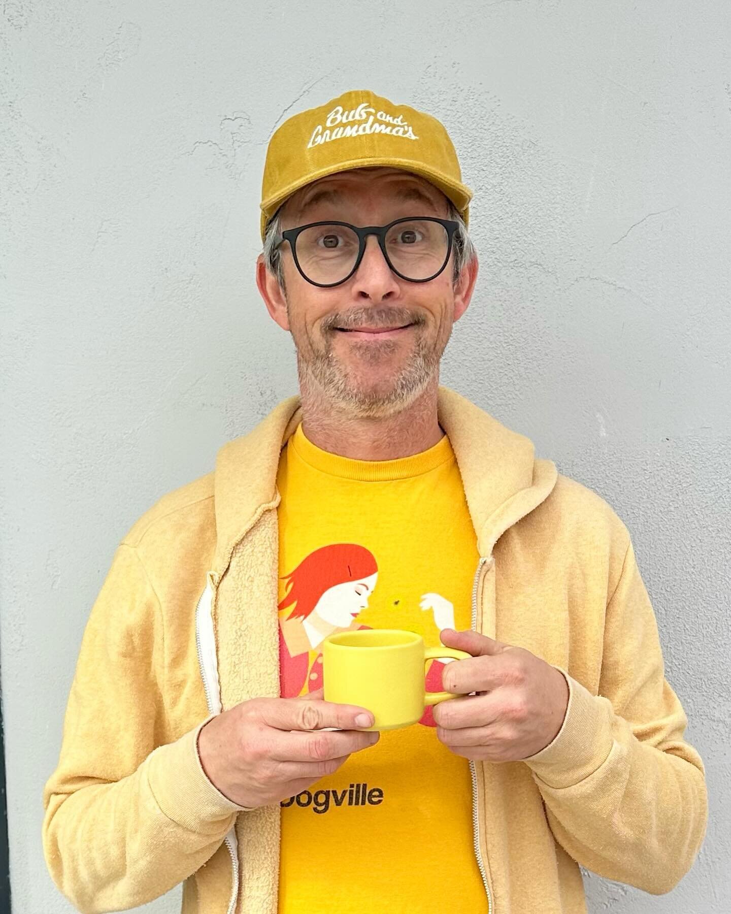 new yellow @luvhaus cups for coffee drinks
the universe just brings it all together somehow
splendid