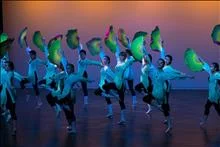 39-fan dance 2017.jpg