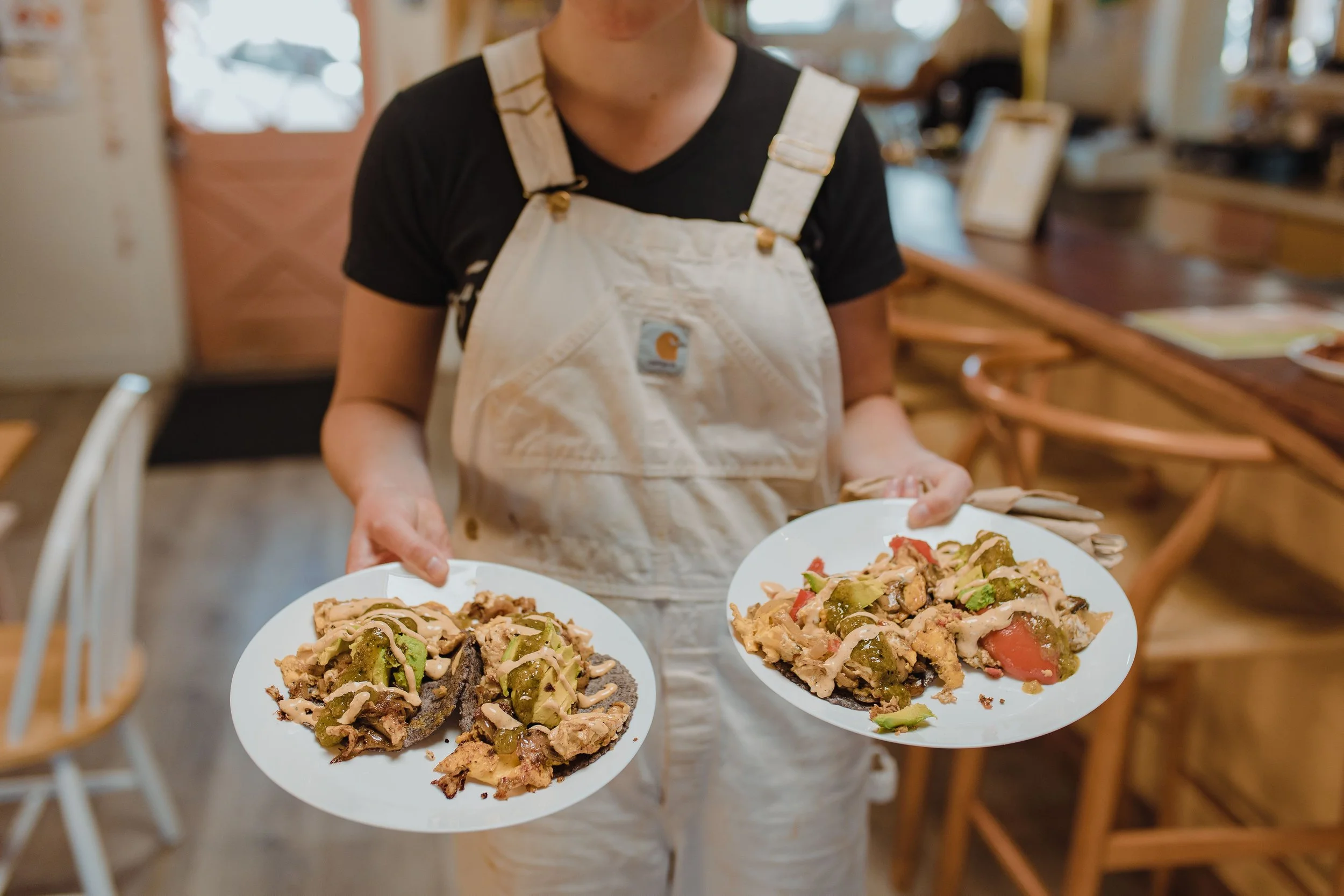 santa lucia and plasketts.jpeg