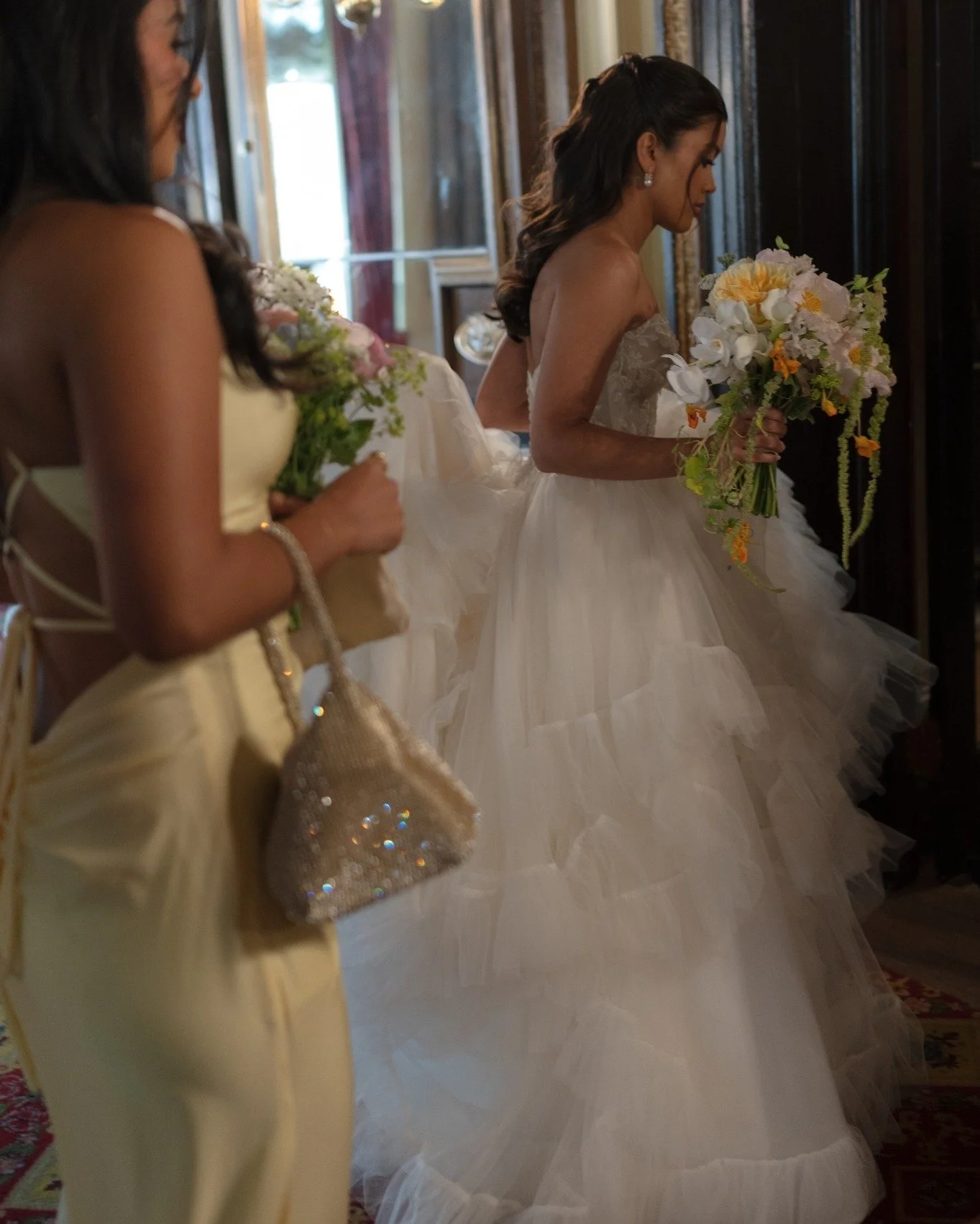 A dress made of air, a bouquet made to move. Designed with peony, garden rose, orchid, amaranth, and trailing nasturtium.

Venue: @fairmontcopley 
Photographer: @corinnethompsonphoto 
Planner: @mirtheventsco