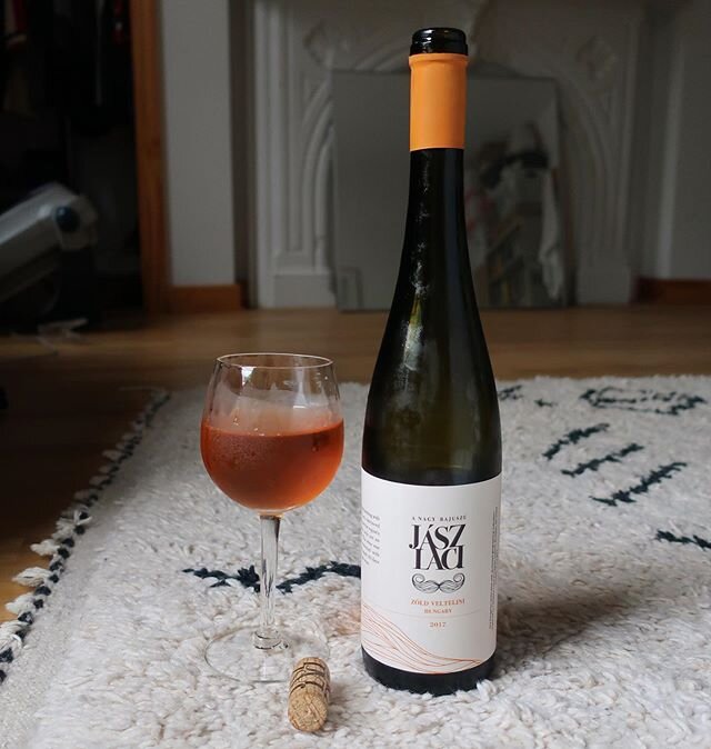 New wine alert: this is an orange Zöld Veltelini (Grüner Veltliner) from the big-mustached Jász Laci in Somló. Unfiltered, unfined, with skin contact for months. We had to fight to get this wine for over a year because the Hungarian authorities c