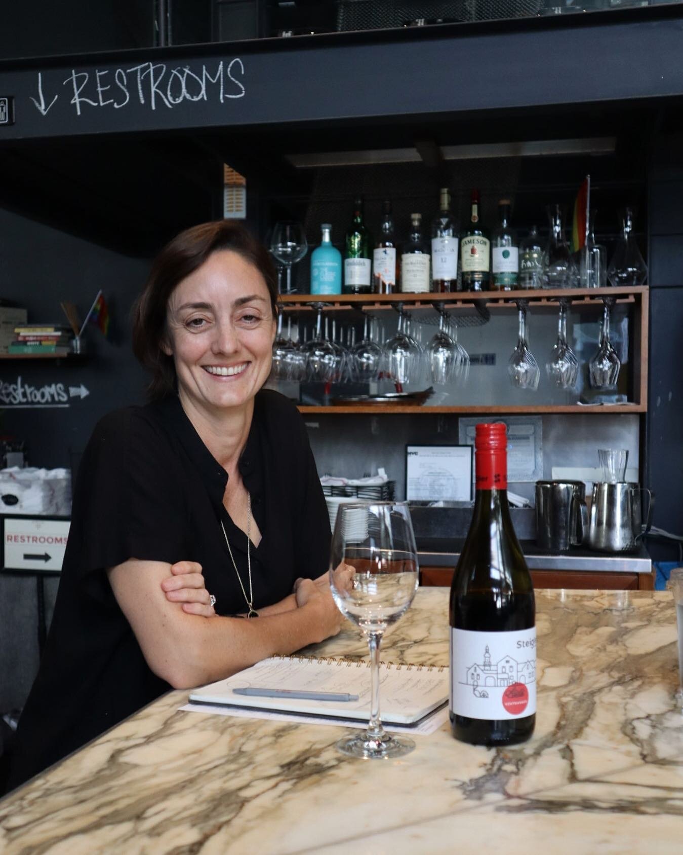 Do you know Mandy? Mandy was selected as one of the Future 40 Tastemakers and Innovators in the wine industry for 2022 by Wine Enthusiast, and it's well-deserved! Do yourself a favor and visit her at @ardesiawinebar immediately if not sooner. She's s